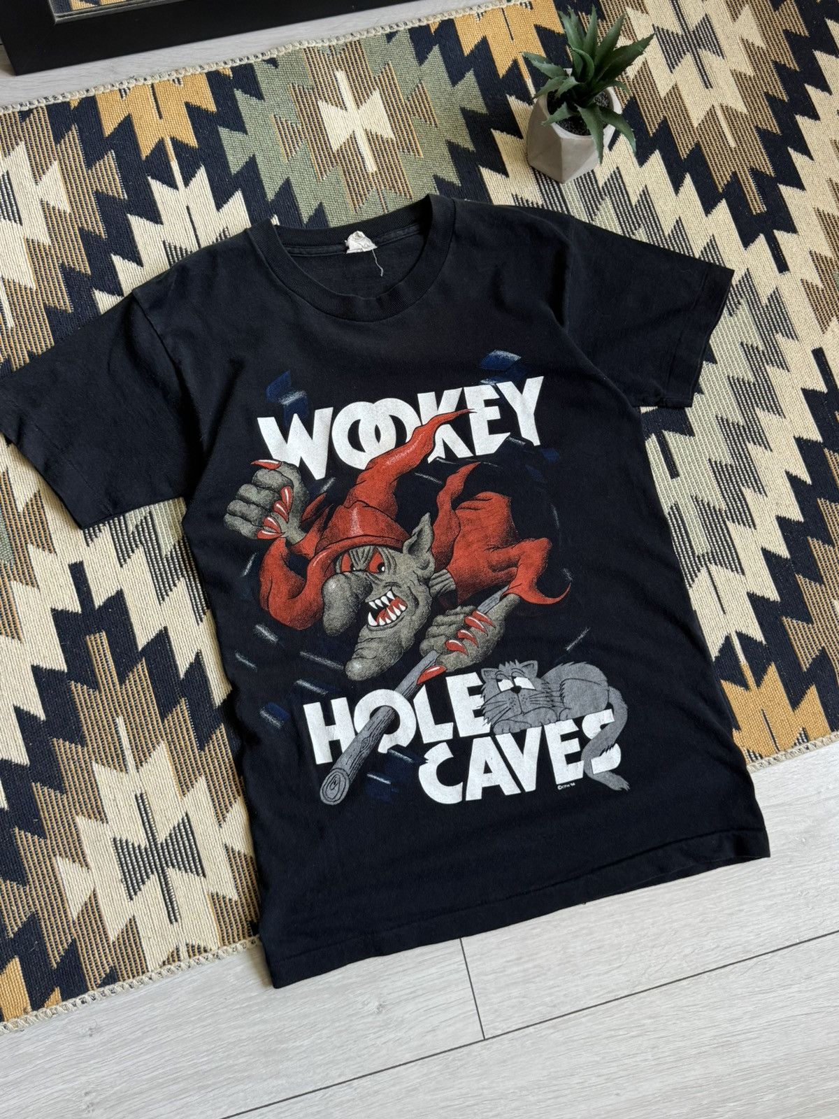 Vintage Vintage 94’ “Wookey Hole Caves” USA T-shirt Size US S / EU 44-46 / 1 - 3 Thumbnail