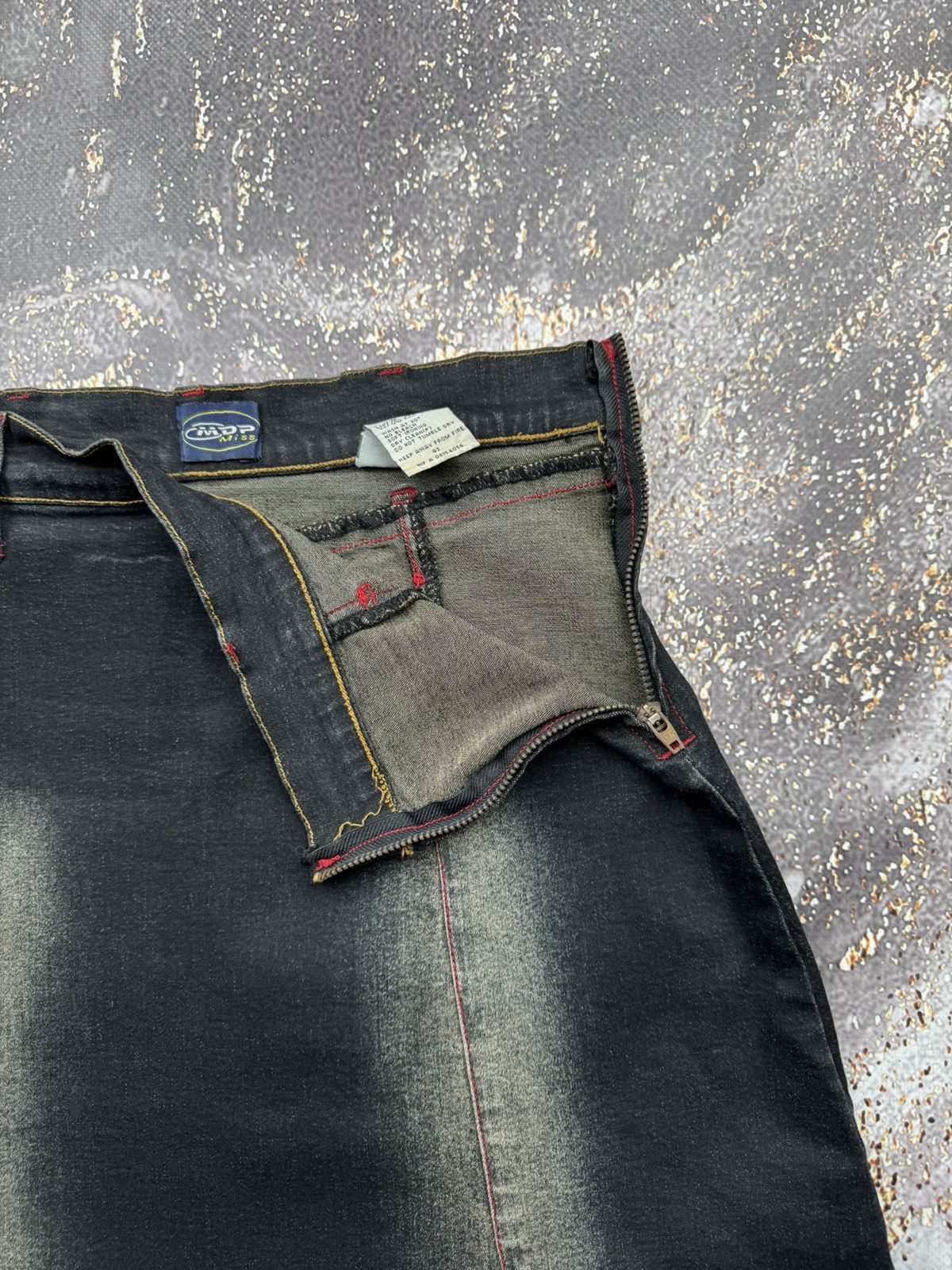 Vintage Vintage Worn Denim Midi Skirt Size 26" / US 2 / IT 38 - 4 Thumbnail