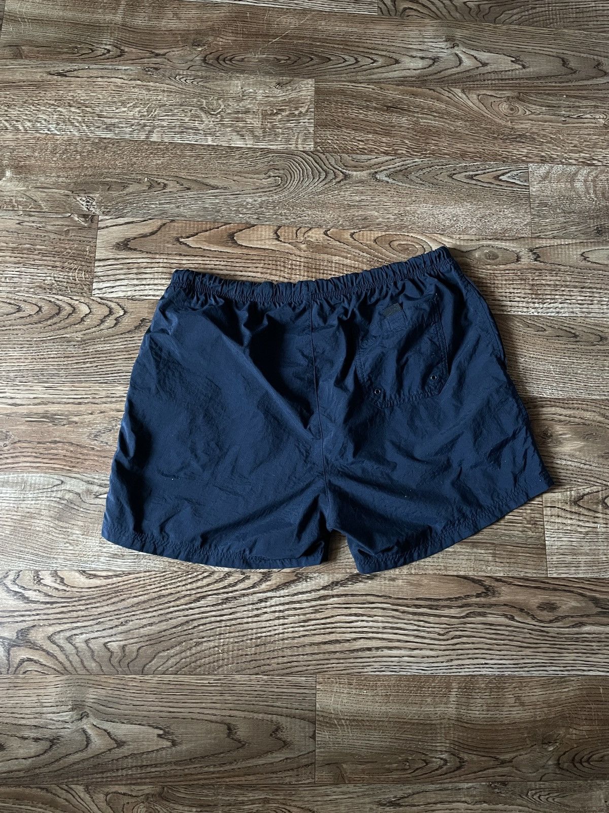 Nike Vintage Nike Shorts Nylon Swoosh Logo Drill Y2K Size US 34 / EU 50 - 4 Thumbnail