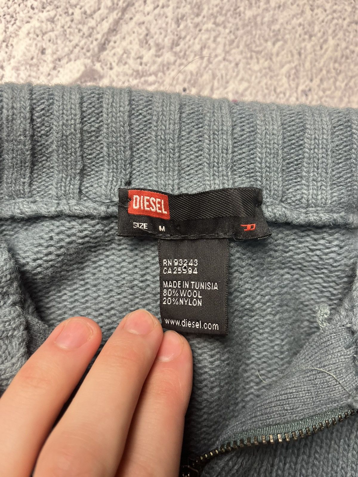 Diesel Vintage Diesel Zip Up Sweater Mini Logo Y2K Size US M / EU 48-50 / 2 - 11 Thumbnail