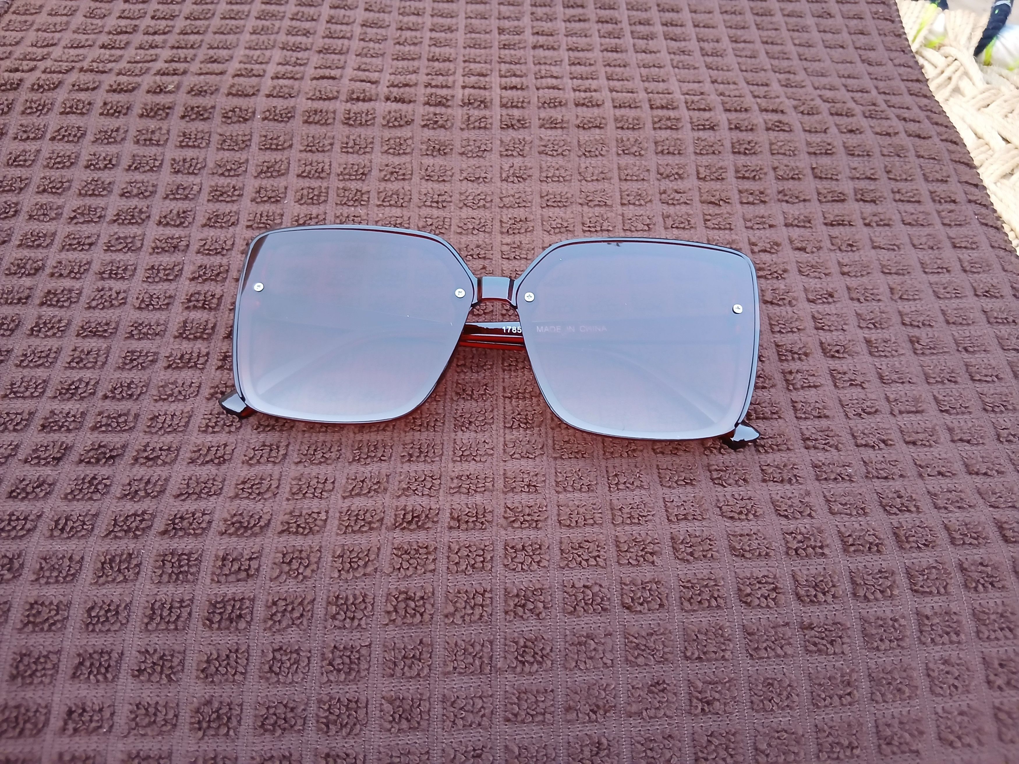 Other Butterfly shape Sunglasses Size ONE SIZE - 1 Thumbnail