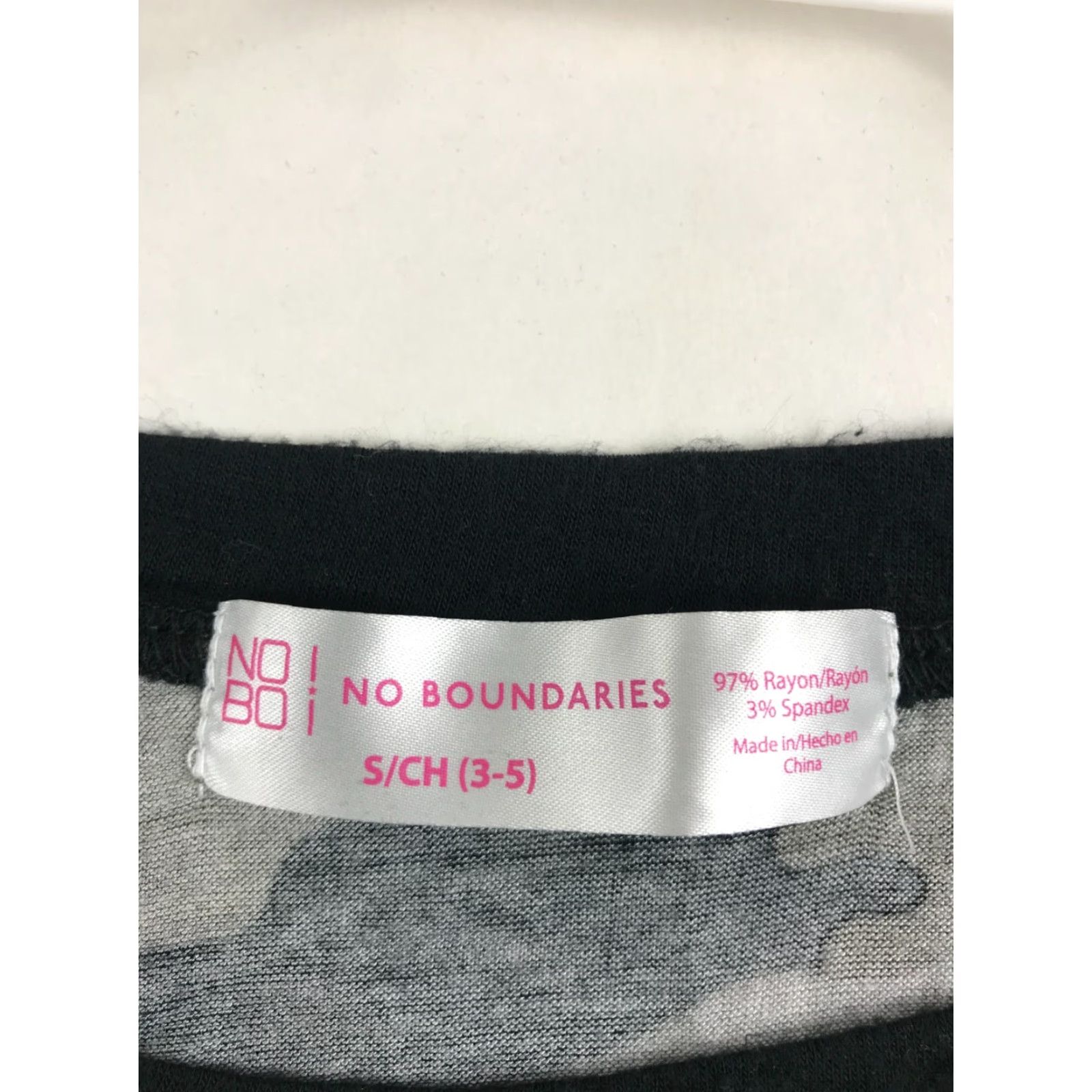 Vintage No Boundaries T-Shirt Women's Size Small (3-5) Green Black White Camo Round Neck Size S / US 4 / IT 40 - 5 Thumbnail