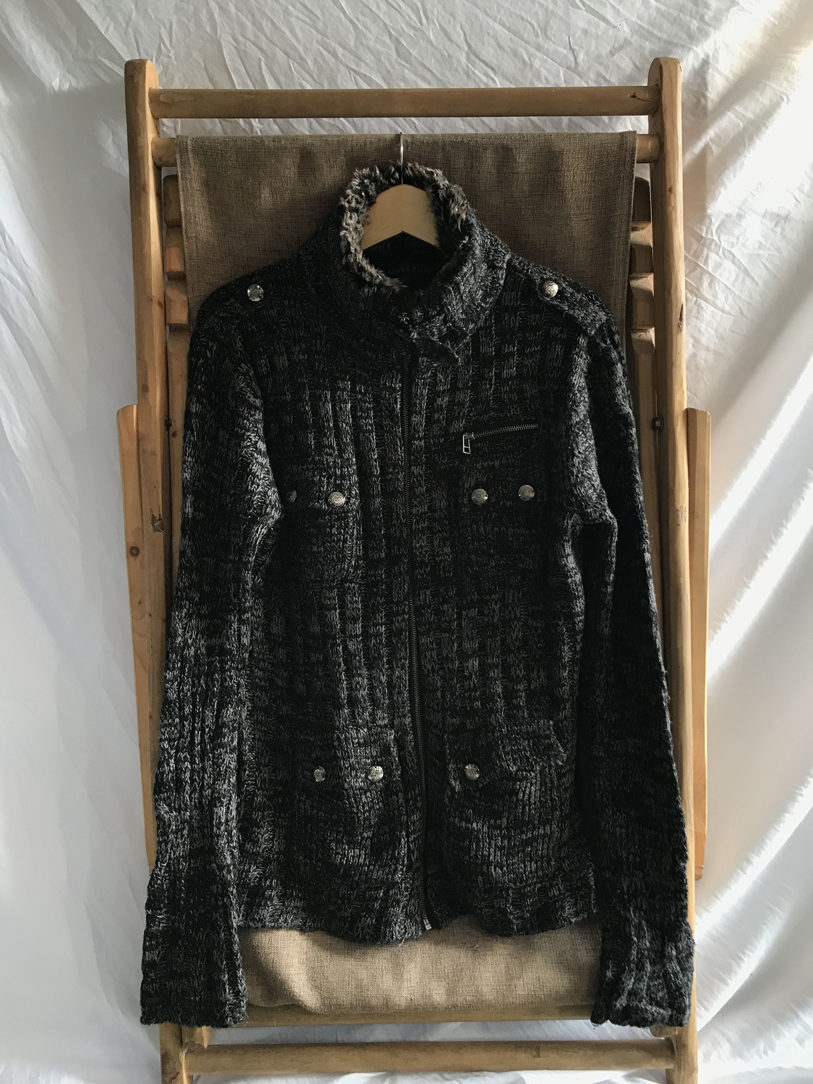 Japanese Brand Fur Belt On Neck Knitwear By Back Forth
