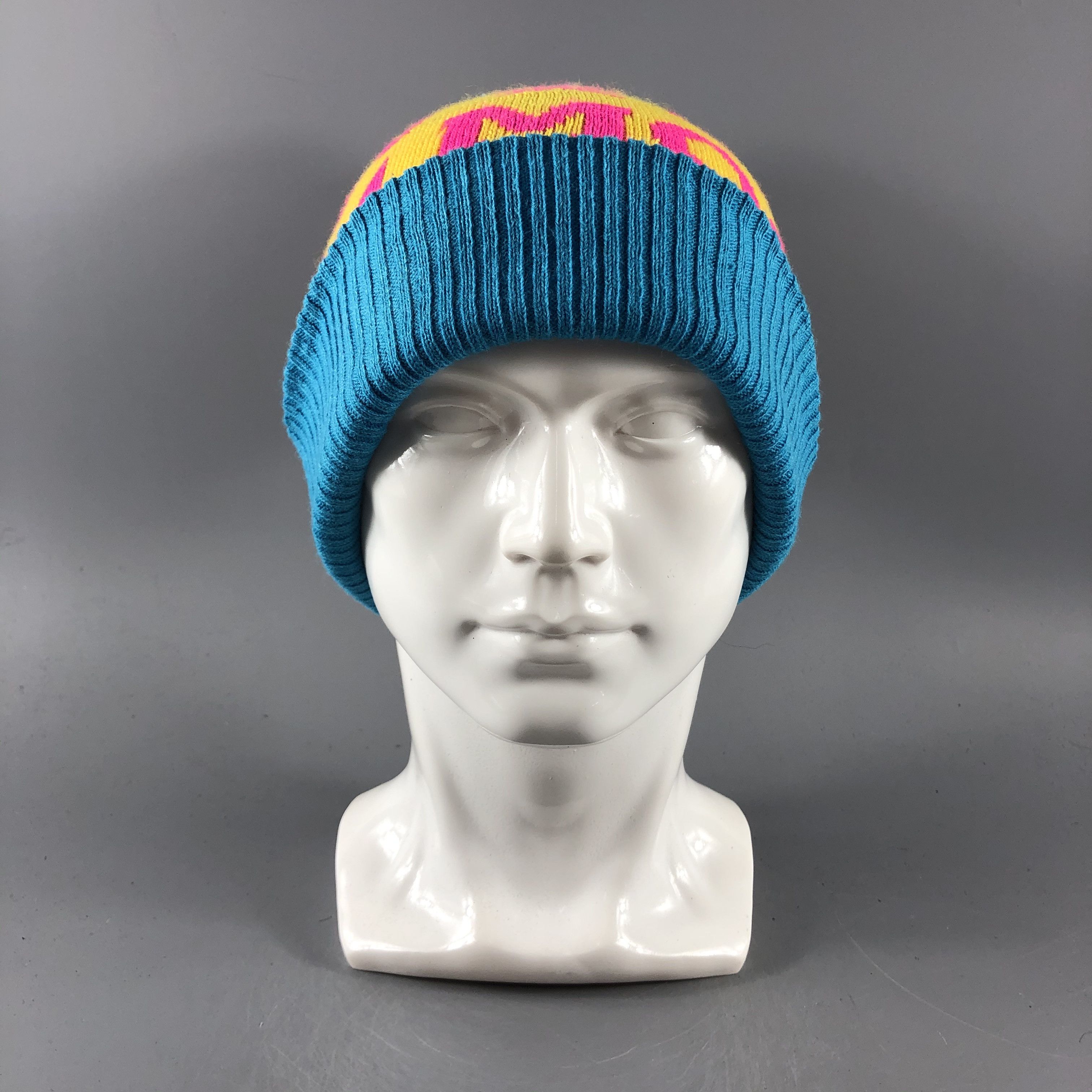 image of Vintage Hats Ski Beanie Bobble Snow Hat Snow Cap B795, Men's