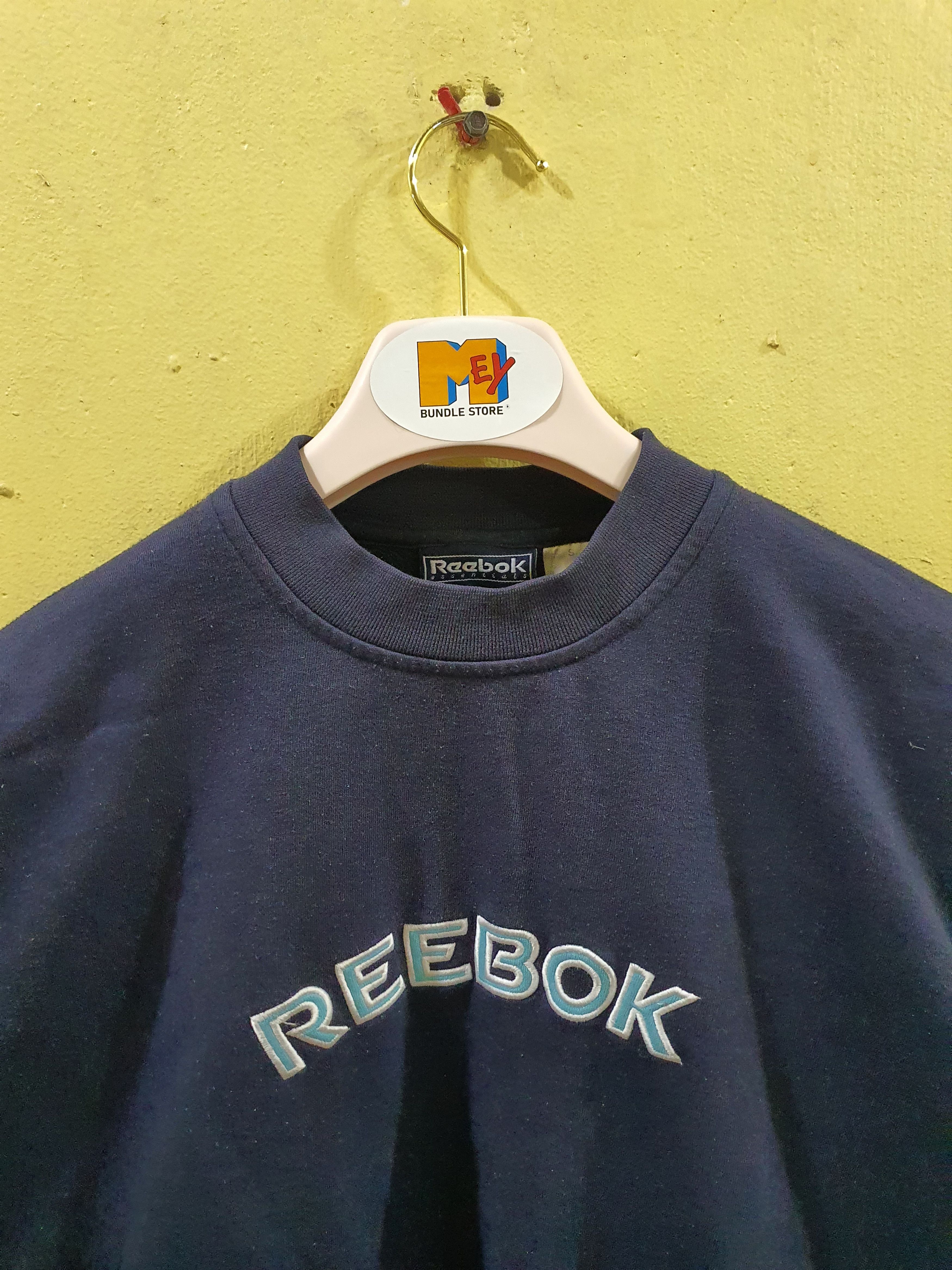vintage 90s Reebok crewneck sweatshirt
