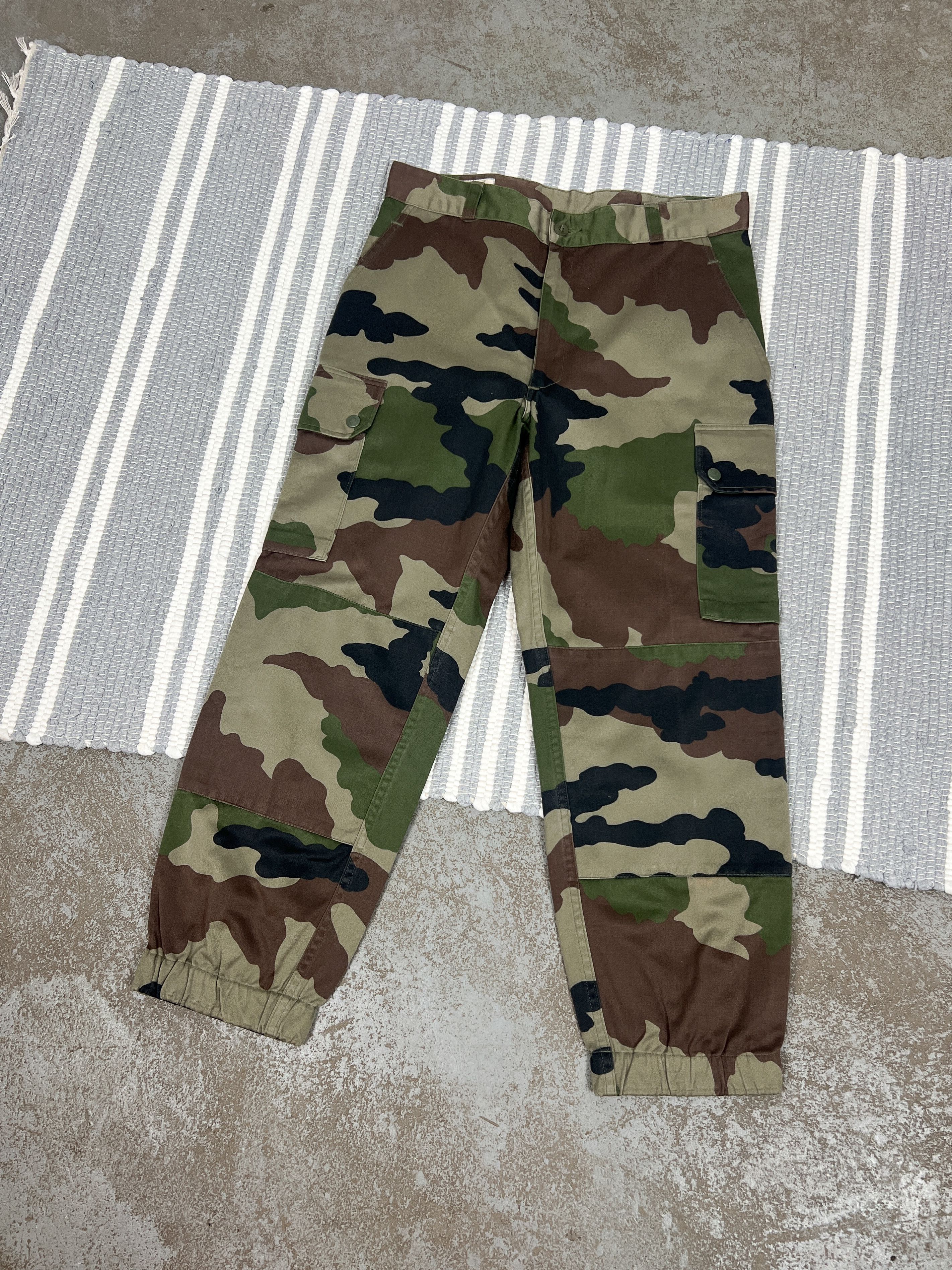Vintage Vintage 1995 Socovet Bais French Millitary Pants Size US 30 / EU 46 - 1 Thumbnail