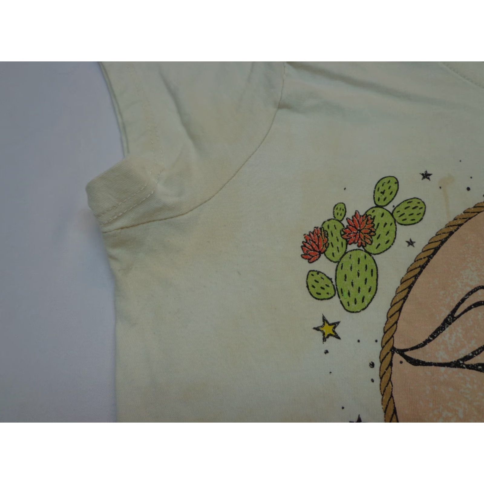 Vintage Wound Up T-Shirt Cowgirl Rope the Moon Western Sky 2XL Beige Cotton Blend Slim Short Sleeve Teens Brand: Wound Up Mens? Womens? Size XXL / US 16-18 / IT 52-54 - 5 Thumbnail