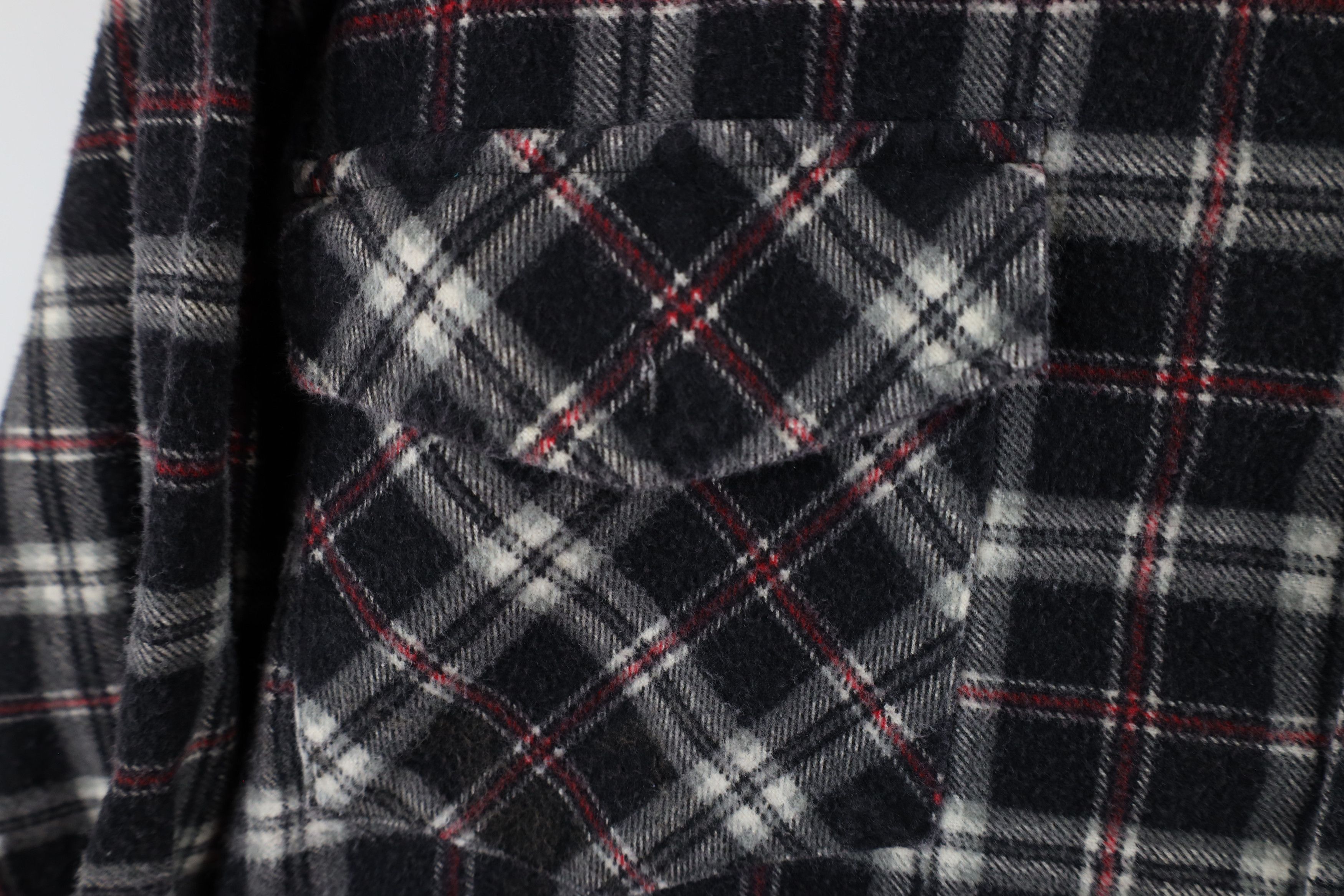 Vintage Vintage 90s Streetwear Flannel Collared Button Shirt Plaid Size US XL / EU 56 / 4 - 5 Thumbnail
