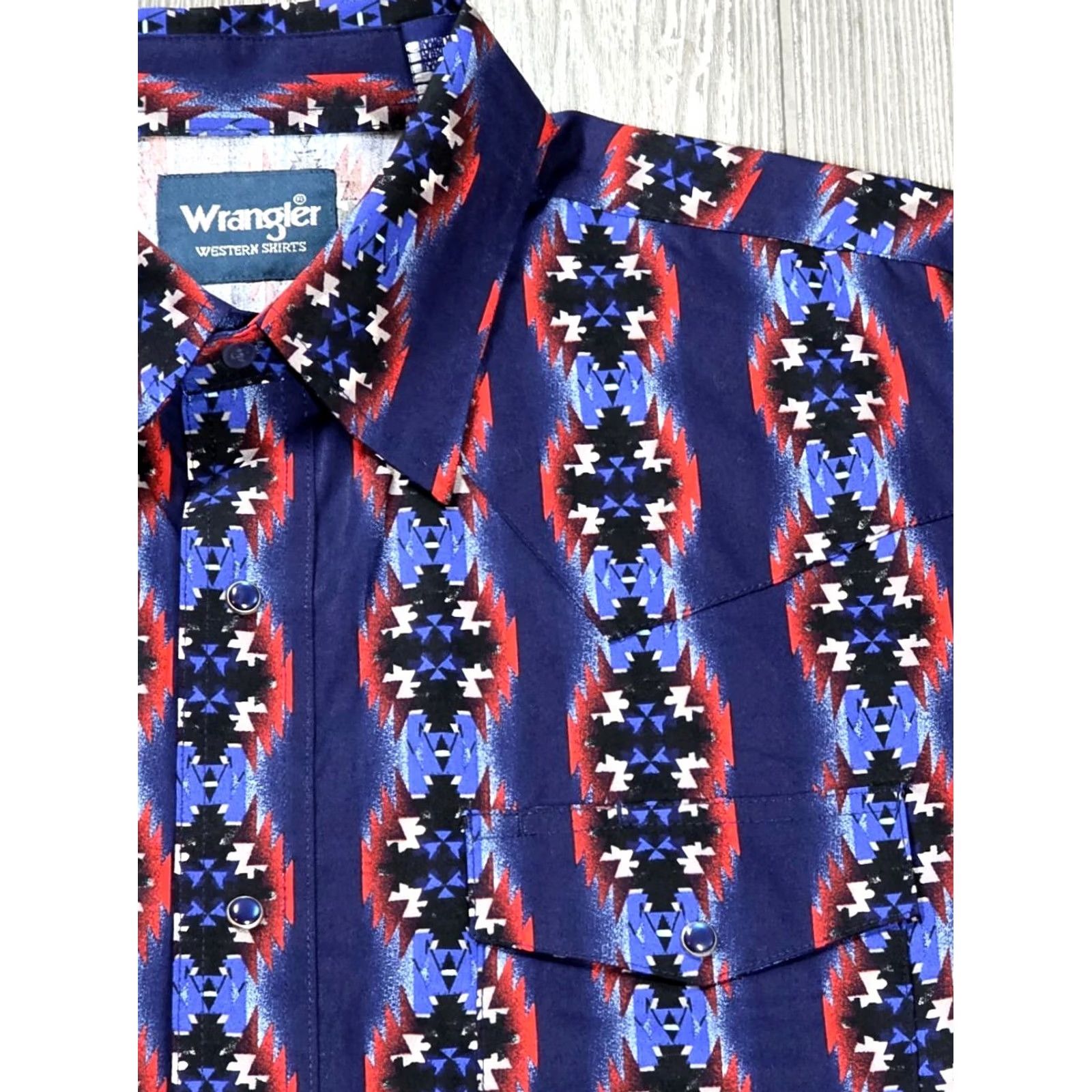 Wrangler Wrangler Western Shirt L Multicolor Aztec Cowboy Checotah Pearl Snap Button-Up Shirt Mens Size US L / EU 52-54 / 3 - 3 Thumbnail