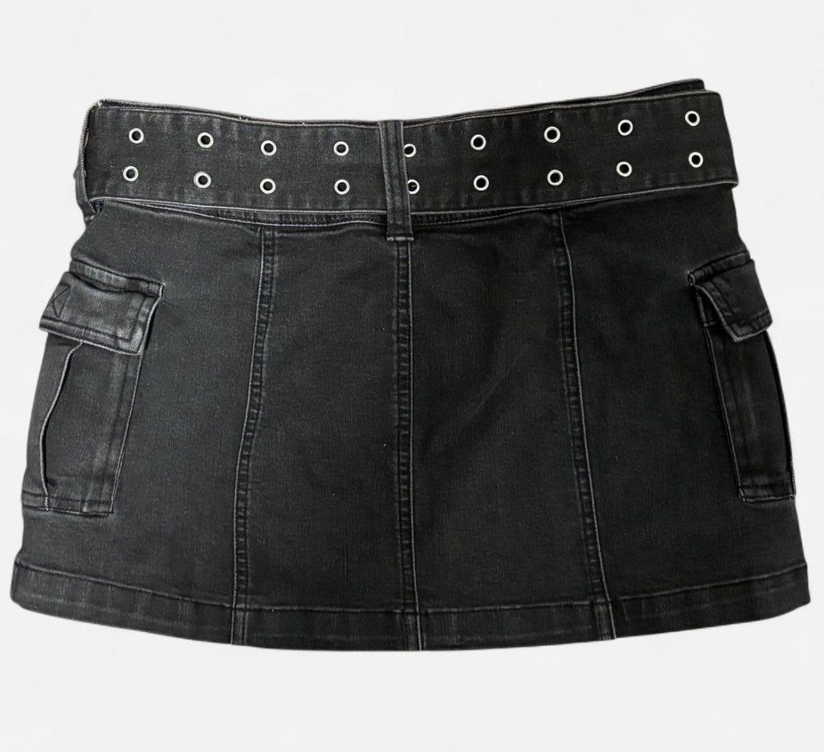 Urban Outfitters Urban Outfitters Mini Cargo Skirt Size 25" / US 0 / IT 36 - 2 Thumbnail