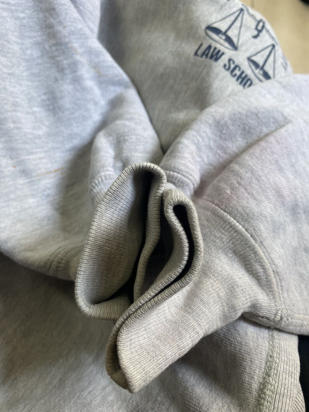 Champion × Vintage vintage 80s champion reverse weave university sweatshirt Size US L / EU 52-54 / 3 - 8 Thumbnail
