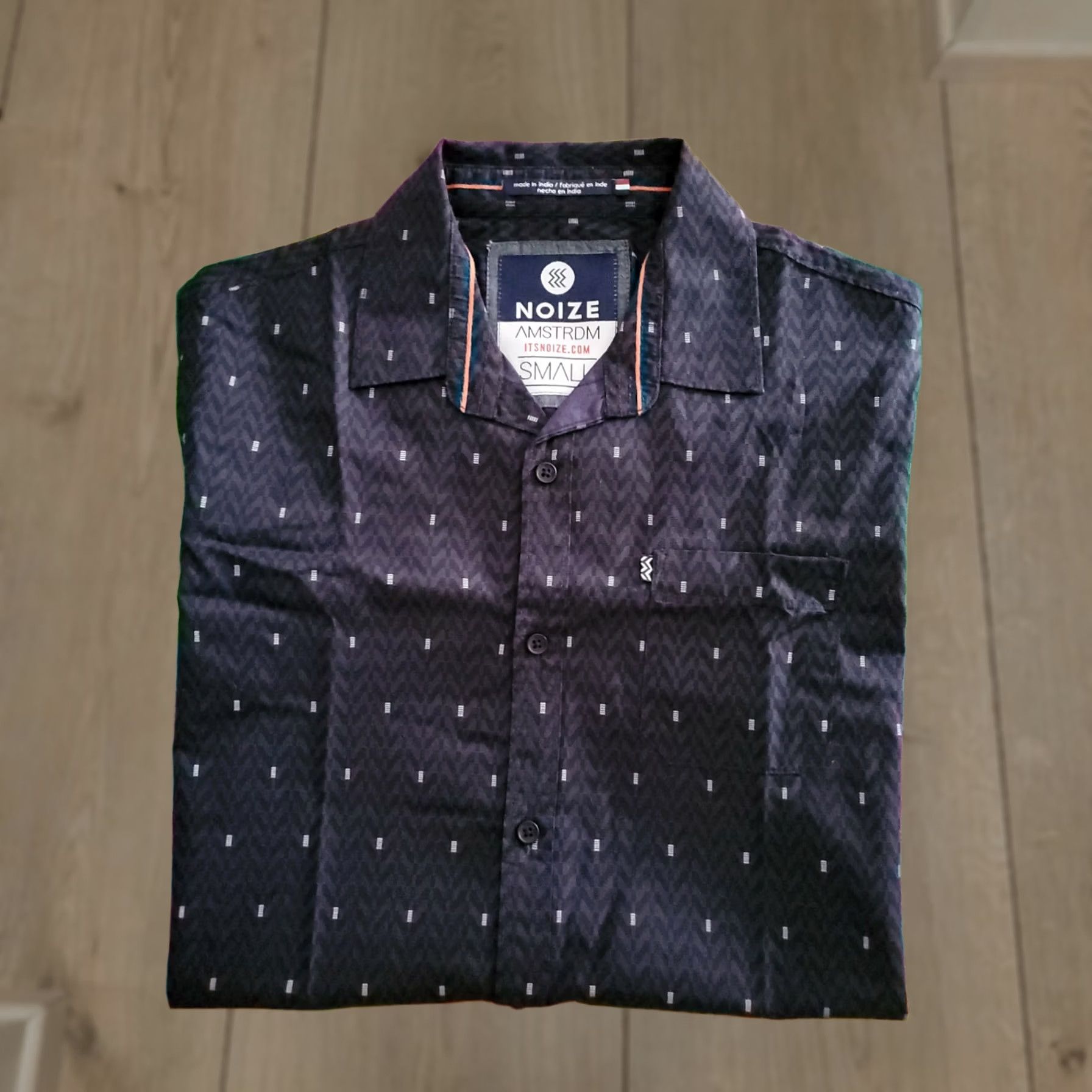 Vintage Noize AMSTRDM Button-Up Shirt Blue Geometric Short Sleeve Men's S Regular Cotton Size US S / EU 44-46 / 1 - 1 Thumbnail