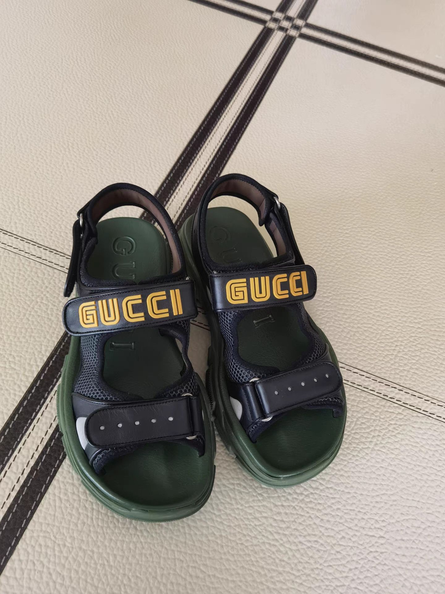 Gucci GUCCI Sandals K17 Size US 9 / EU 42 - 1 Thumbnail