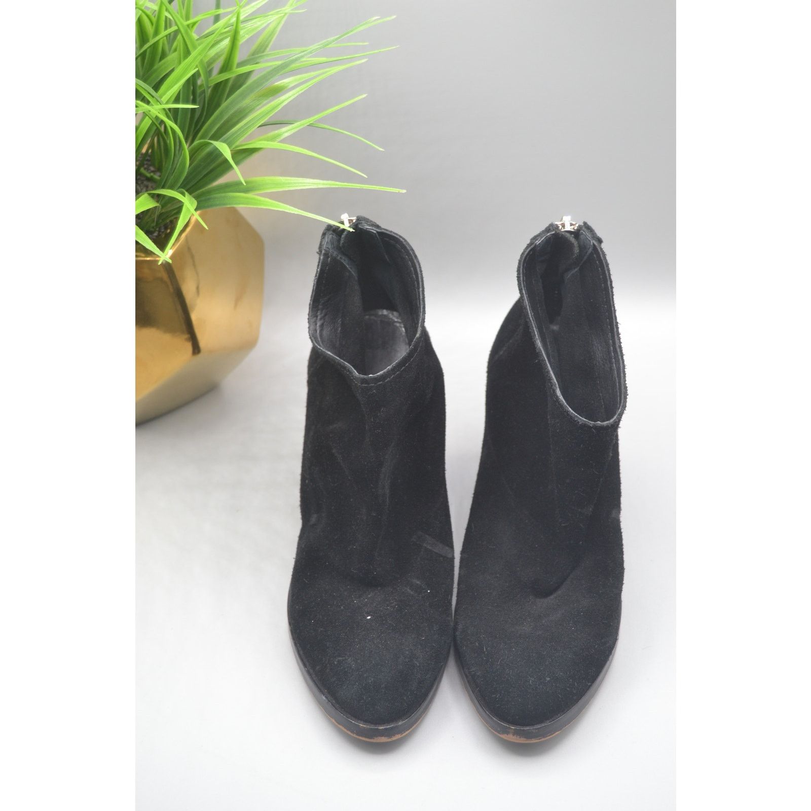 Dolce Vita Black Leather Dolce Vita Ankle Boots Size 6.5 Size US 6.5 / IT 36.5 - 2 Thumbnail