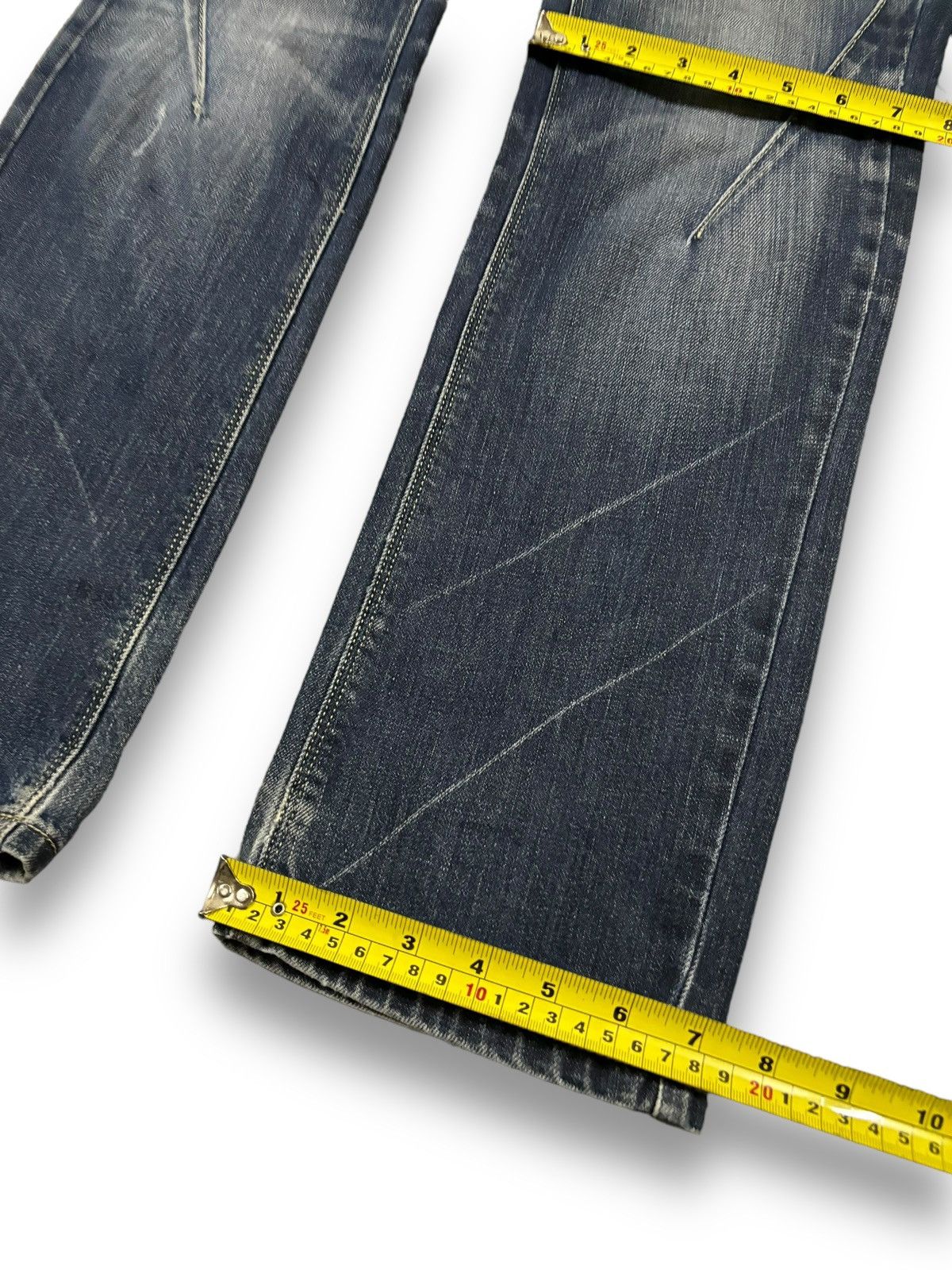 Number (N)ine Japanese Brand Whiskers Distressed Jeans Number (N)ine Style Size US 32 / EU 48 - 16 Thumbnail