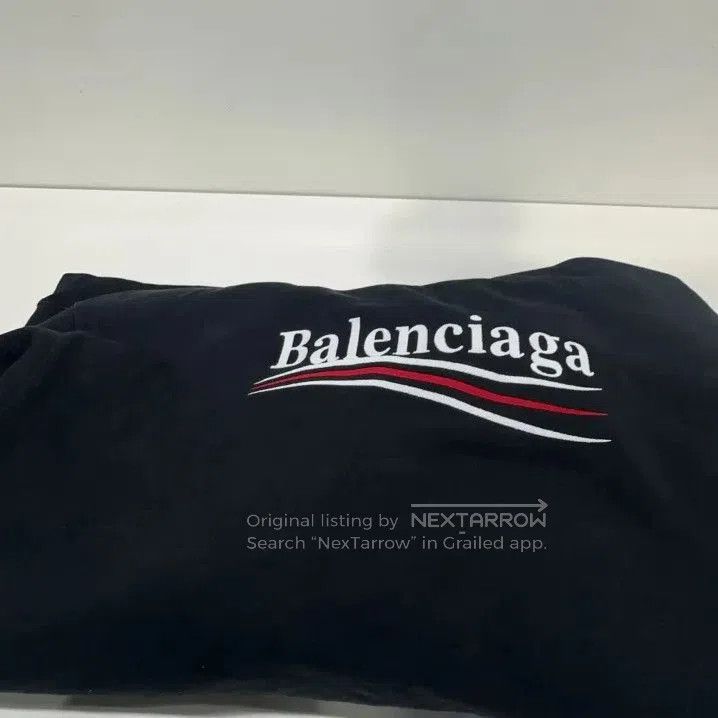 Balenciaga Balenciaga Black Logo Hooded Sweatshirt for Men. Size US XL / EU 56 / 4 - 7 Thumbnail