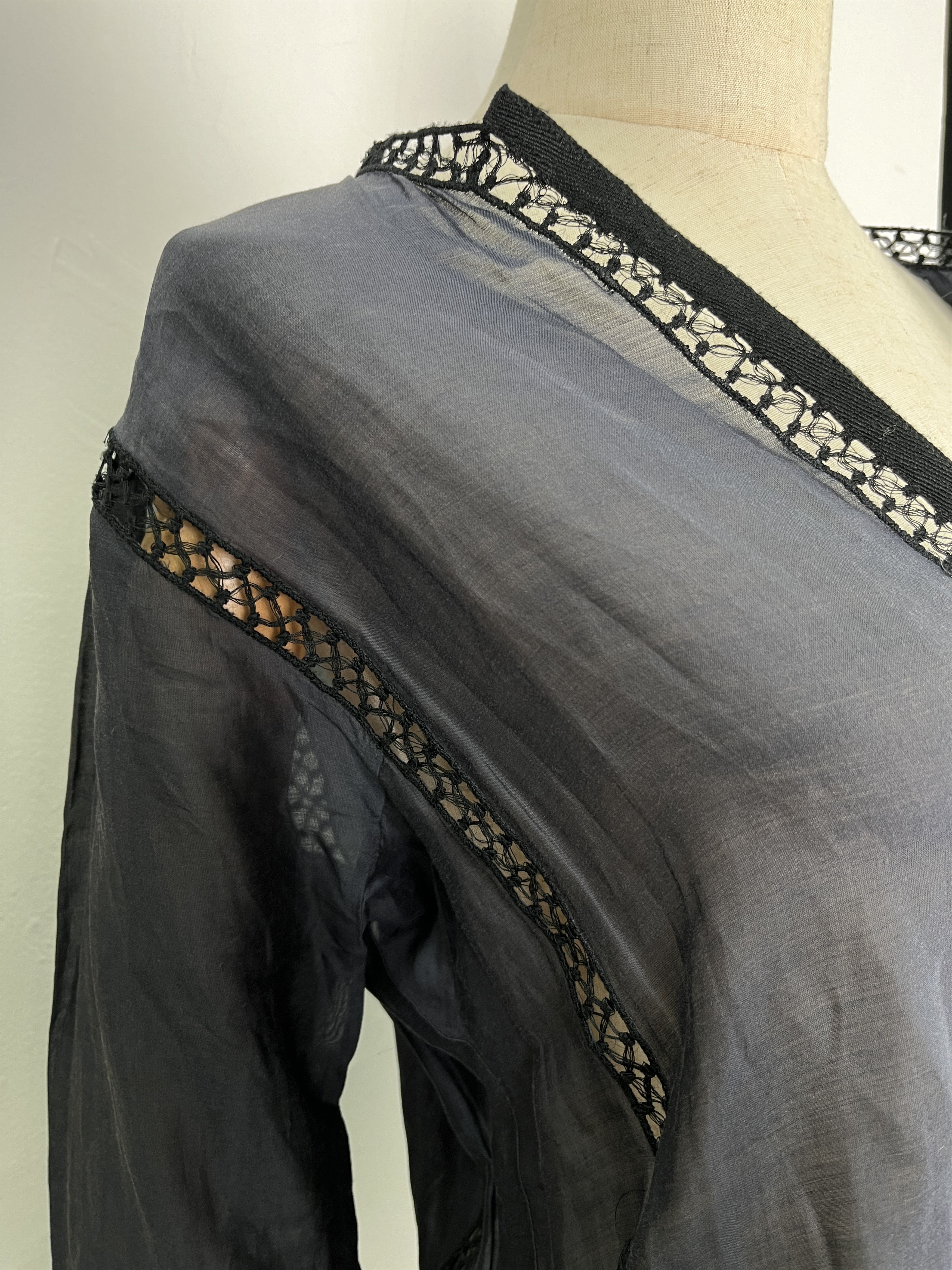 Gucci Gucci Black Sheer Cotton Blouse Size S / US 4 / IT 40 - 4 Thumbnail