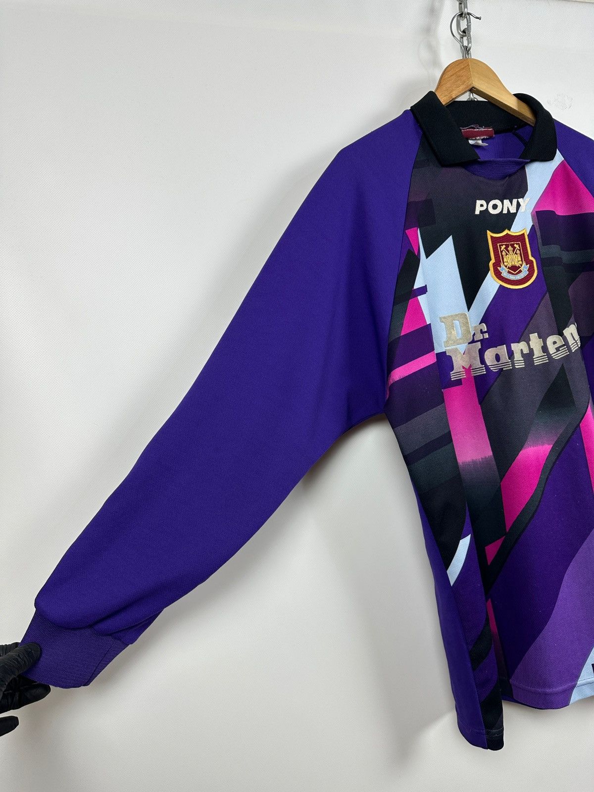 PONY 1997/99 Pony West Ham United Vintage Goalkeeper Rare Jersey Size US L / EU 52-54 / 3 - 9 Thumbnail