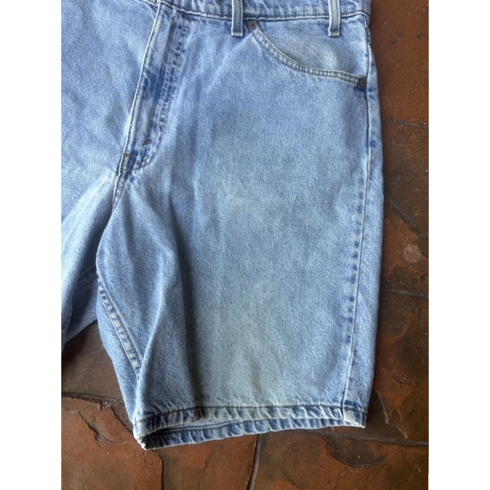 Levi's VINTAGE Levi's 550 Jorts Mens 36 Blue Denim Shorts Relaxed Bermuda Shorts 9 in Inseam Casual Mens Size US 36 / EU 52 - 5 Thumbnail
