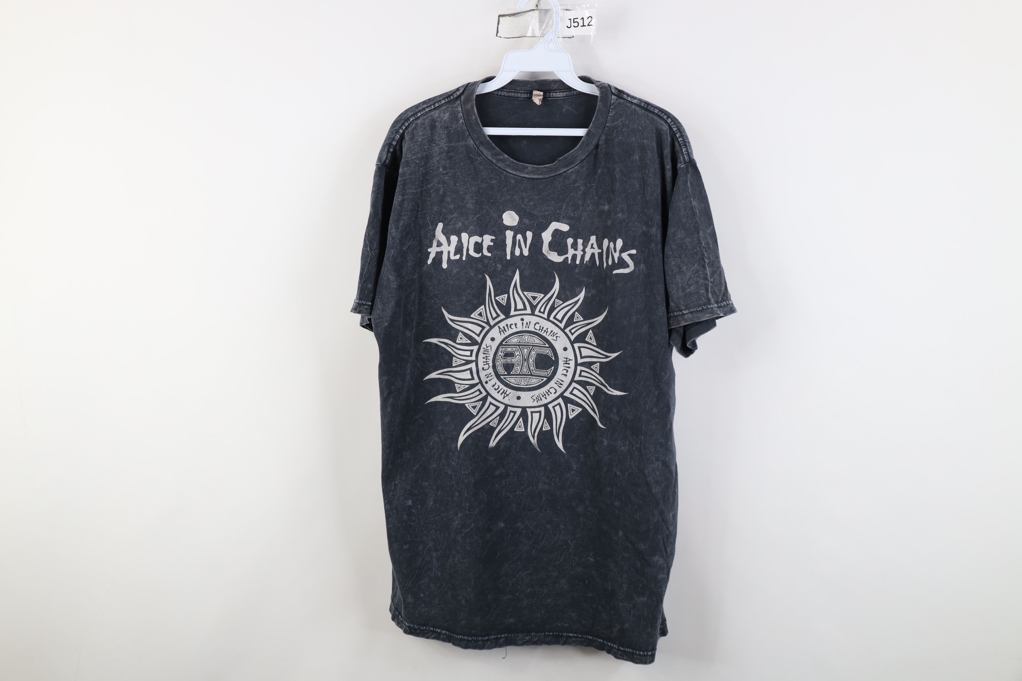 Vintage Retro Acid Wash Alice In Chains Band T-Shirt Tribal Sun Size US L / EU 52-54 / 3 - 1 Thumbnail