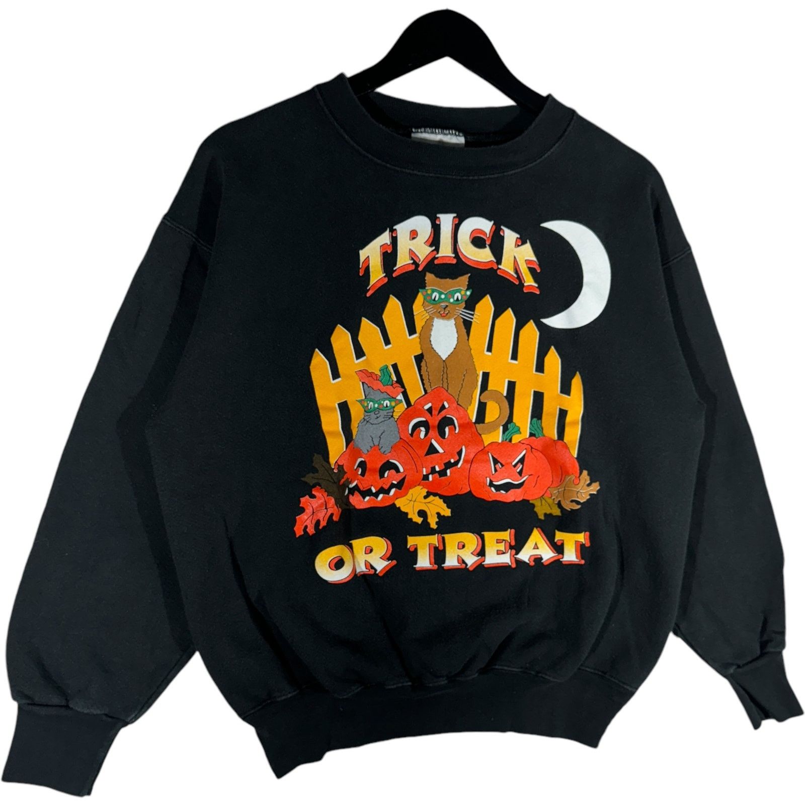 Vintage Vintage Trick Or Treat Halloween Crewneck Size US M / EU 48-50 / 2 - 4 Thumbnail