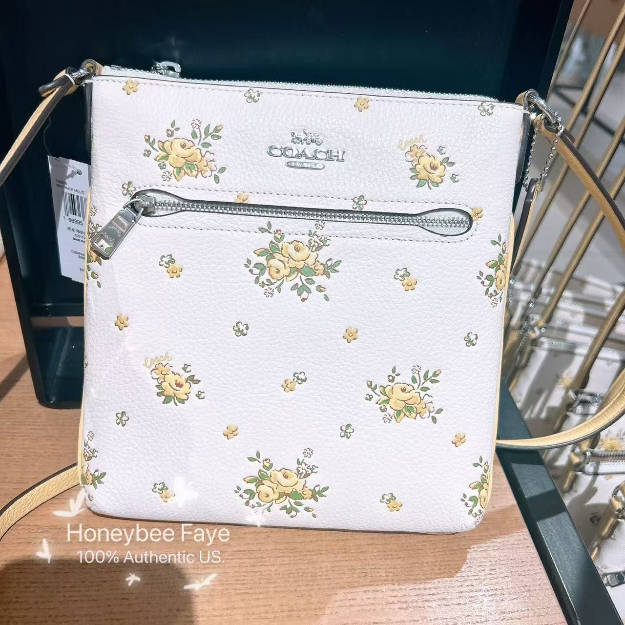Coach NWT Coach Mini Rowan File Bag With Floral Print CAQ08 Size ONE SIZE - 1 Thumbnail