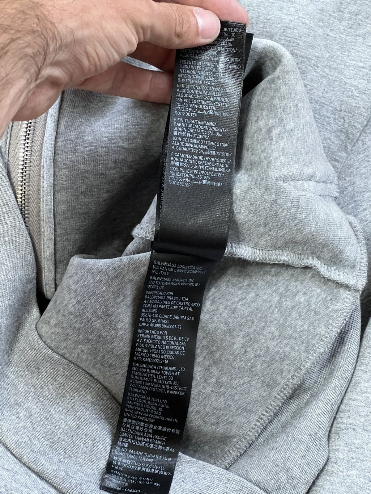 Balenciaga Balenciaga Cropped Logo Hoodie Zip-up Size US S / EU 44-46 / 1 - 11 Thumbnail