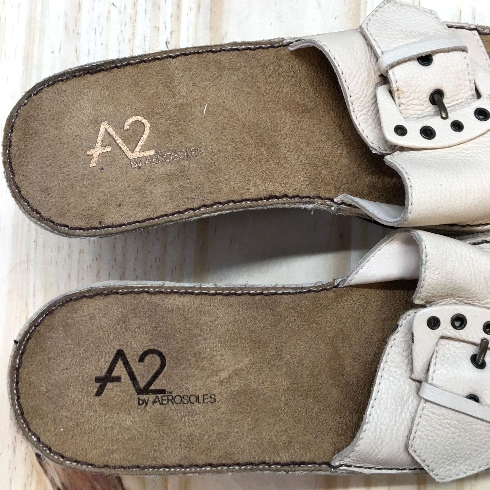 Vintage Aerosoles A2 Sandals Women’s 6 M Leather Beige Wedge Slides Casual Size US 6 / IT 36 - 5 Thumbnail