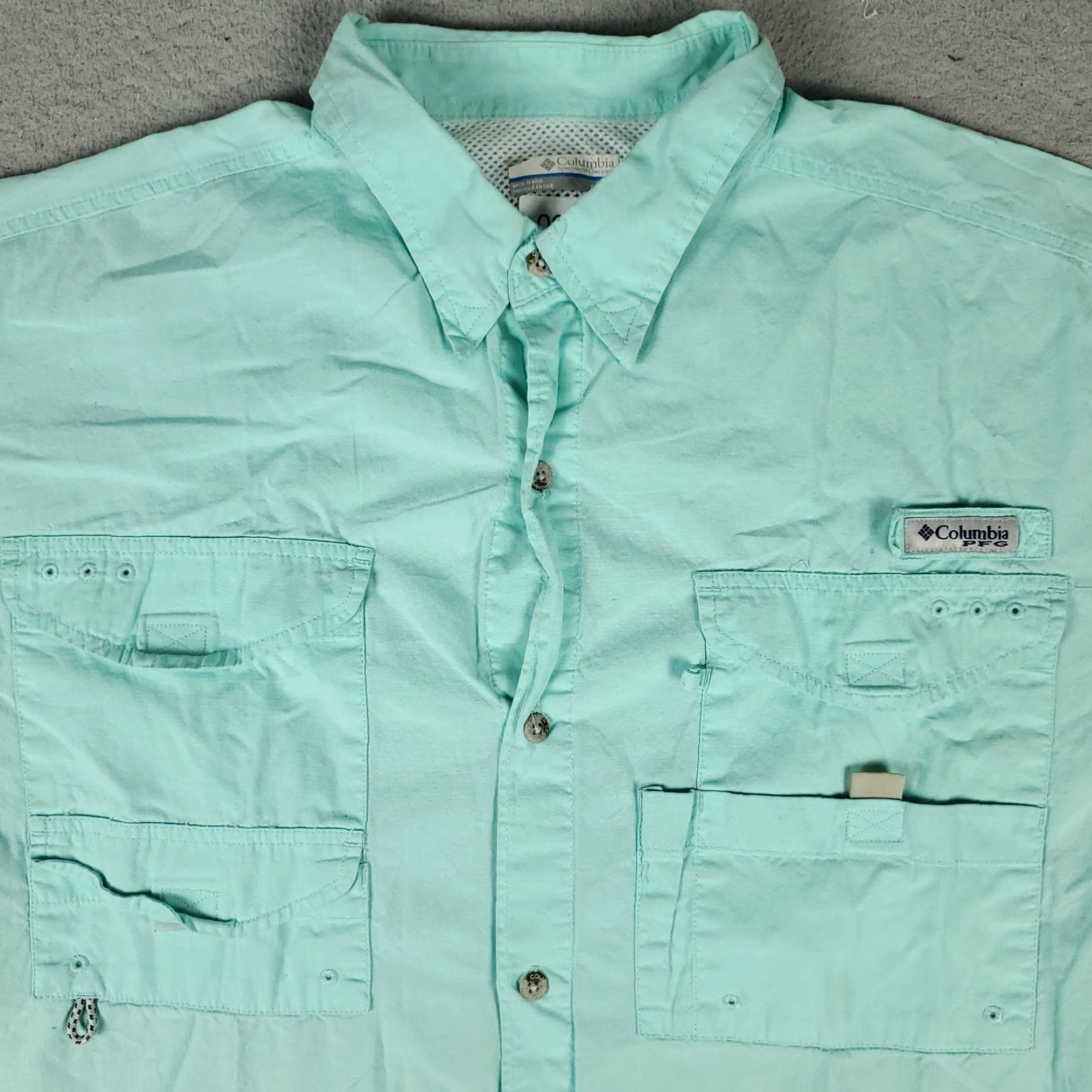 Vintage Columbia Shirt Mens XL Blue Button-Up Short Sleeve Vented Comfort Classic Modern Preppy Size US XL / EU 56 / 4 - 2 Thumbnail