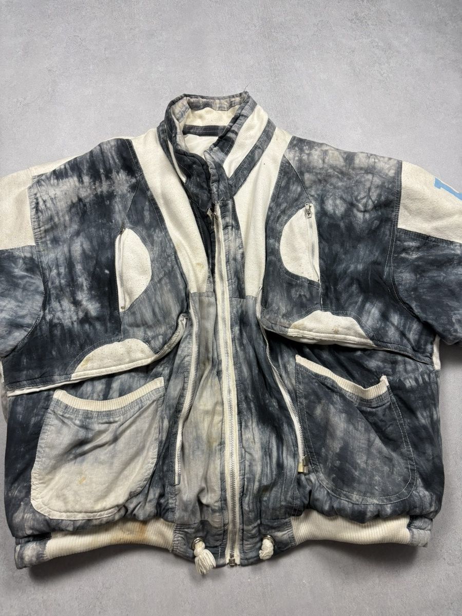 NBA Vintage Los Angeles Lakers NBA Jacket USA Tie Dye Thrashed Size US XL / EU 56 / 4 - 21 Thumbnail