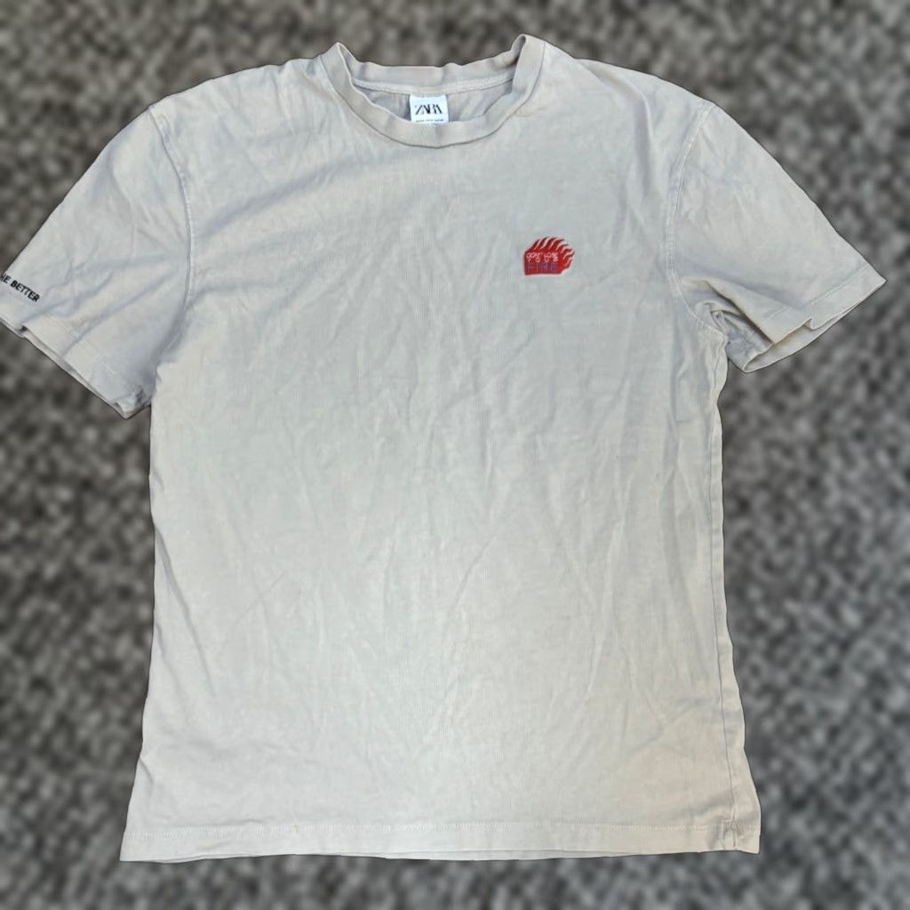 Zara ZARA T Shirt Mens Medium Crew Neck Tonal Logo USA Beige Cotton Short Sleeve Basic Tee USA Mens (Regular) Size US M / EU 48-50 / 2 - 1 Thumbnail