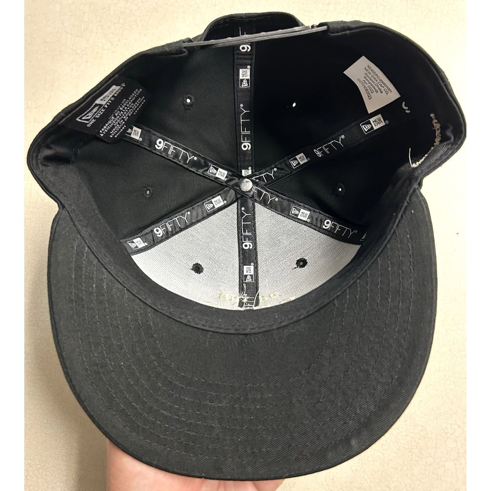 New Era Willie Nelson On The Road Again Snapback Hat Cap Black Men One Size Snapback Music Size ONE SIZE - 7 Thumbnail