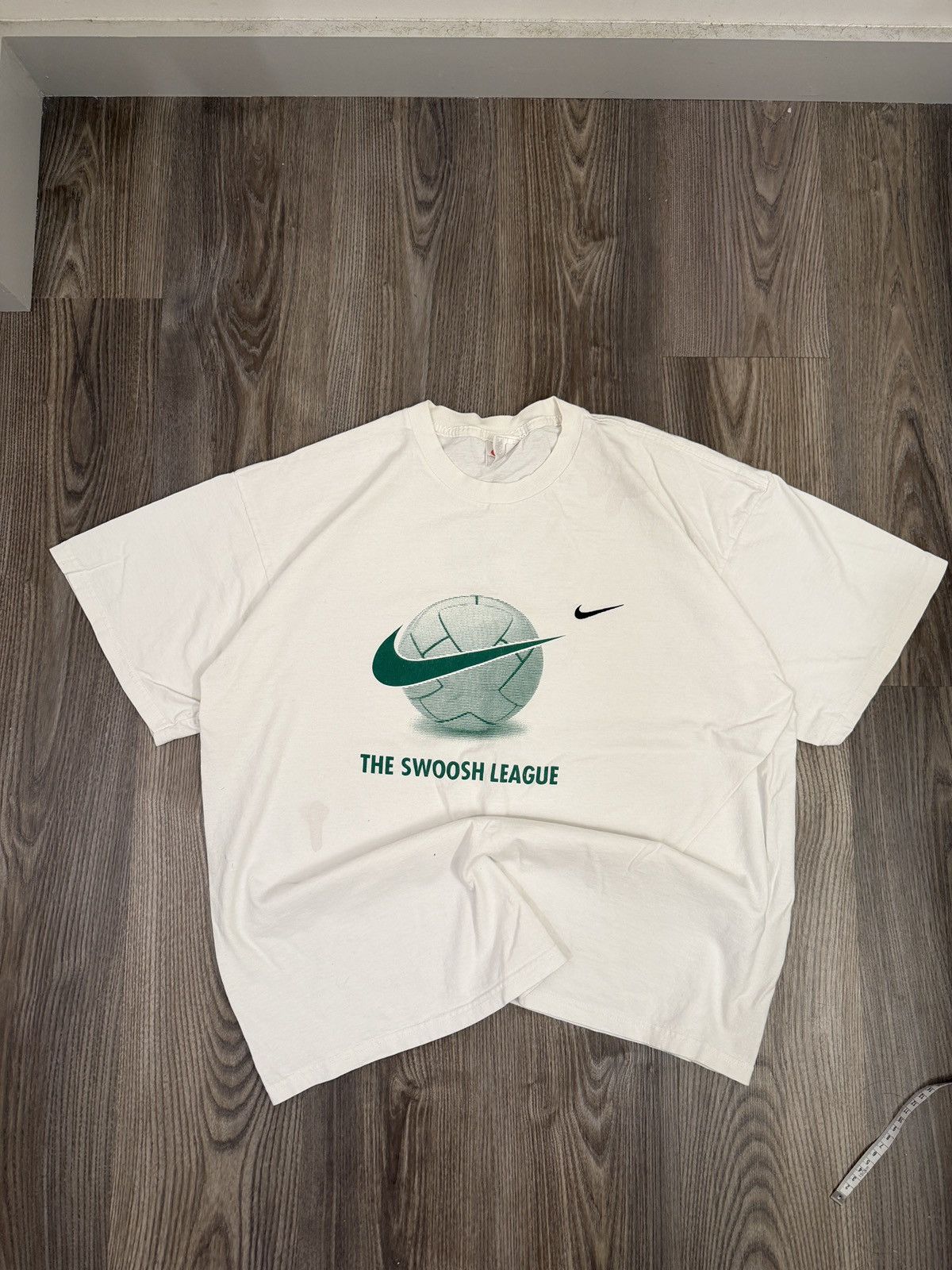 Nike Vintage Nike Swoosh League Tee Size US XL / EU 56 / 4 - 1 Thumbnail