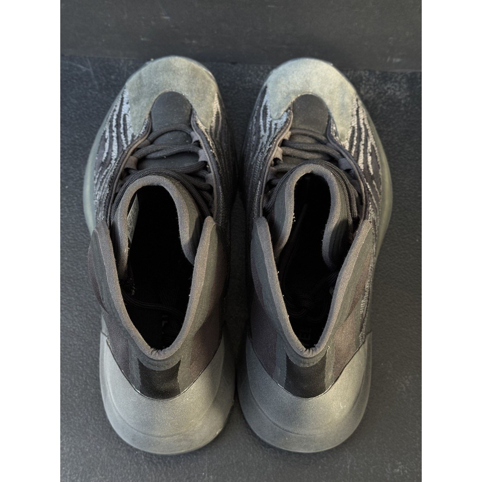 Adidas Adidas Yeezy Quantum Amber Tint Athletic Size 10 ( No Box ) Size US 10 / EU 43 - 6 Thumbnail