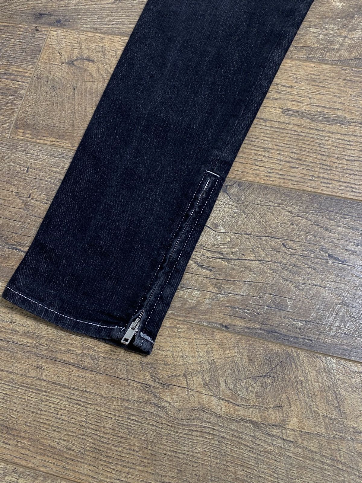 Moschino Love Moschino Futuristic Glitter Heart Zip Denim Rare Size 30" / US 8 / IT 44 - 5 Thumbnail