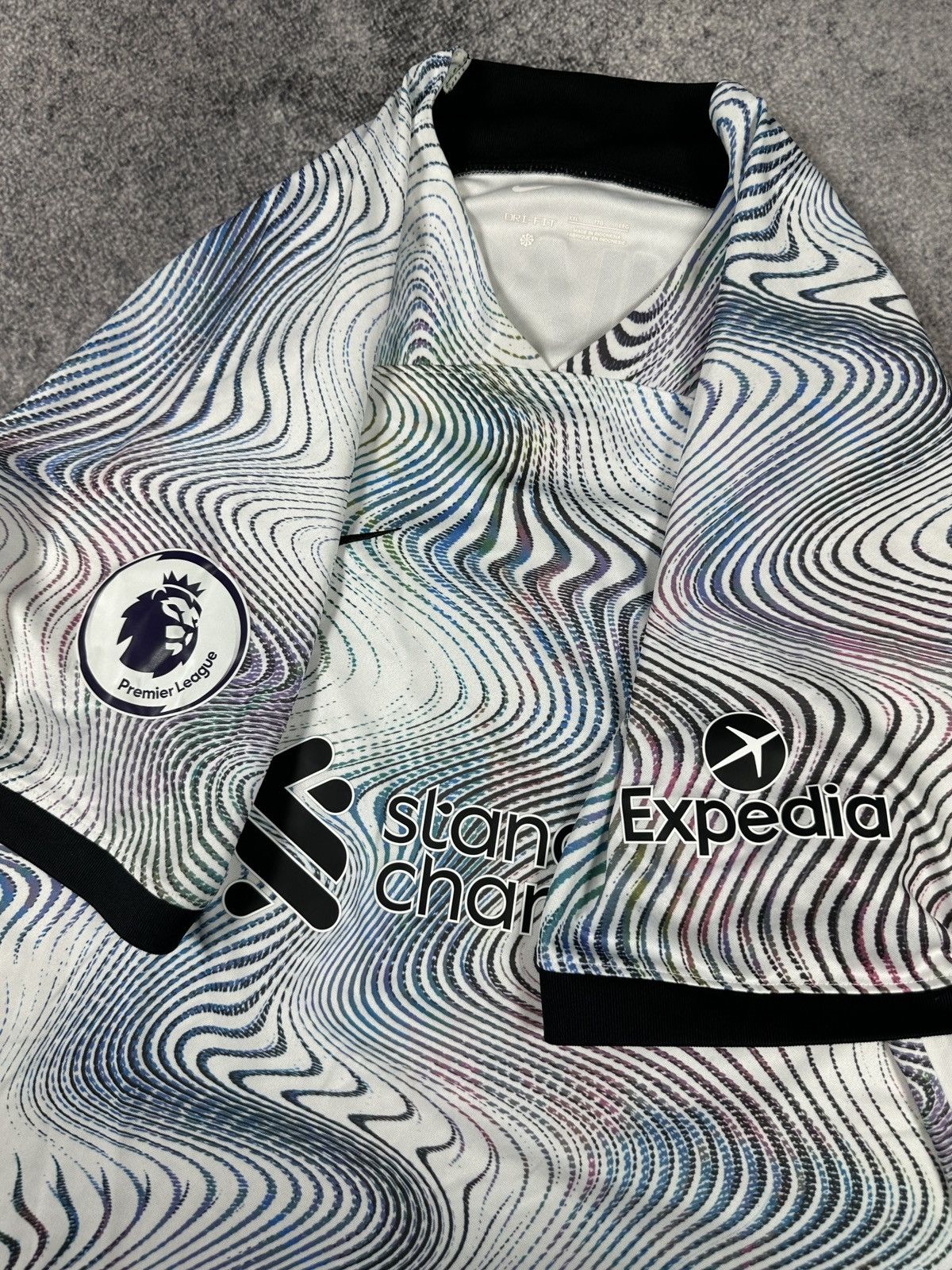 Nike Nike Liverpool 6 Thiago Soccer Jersey Football Rare XXL Y2K Size US XXL / EU 58 / 5 - 6 Thumbnail