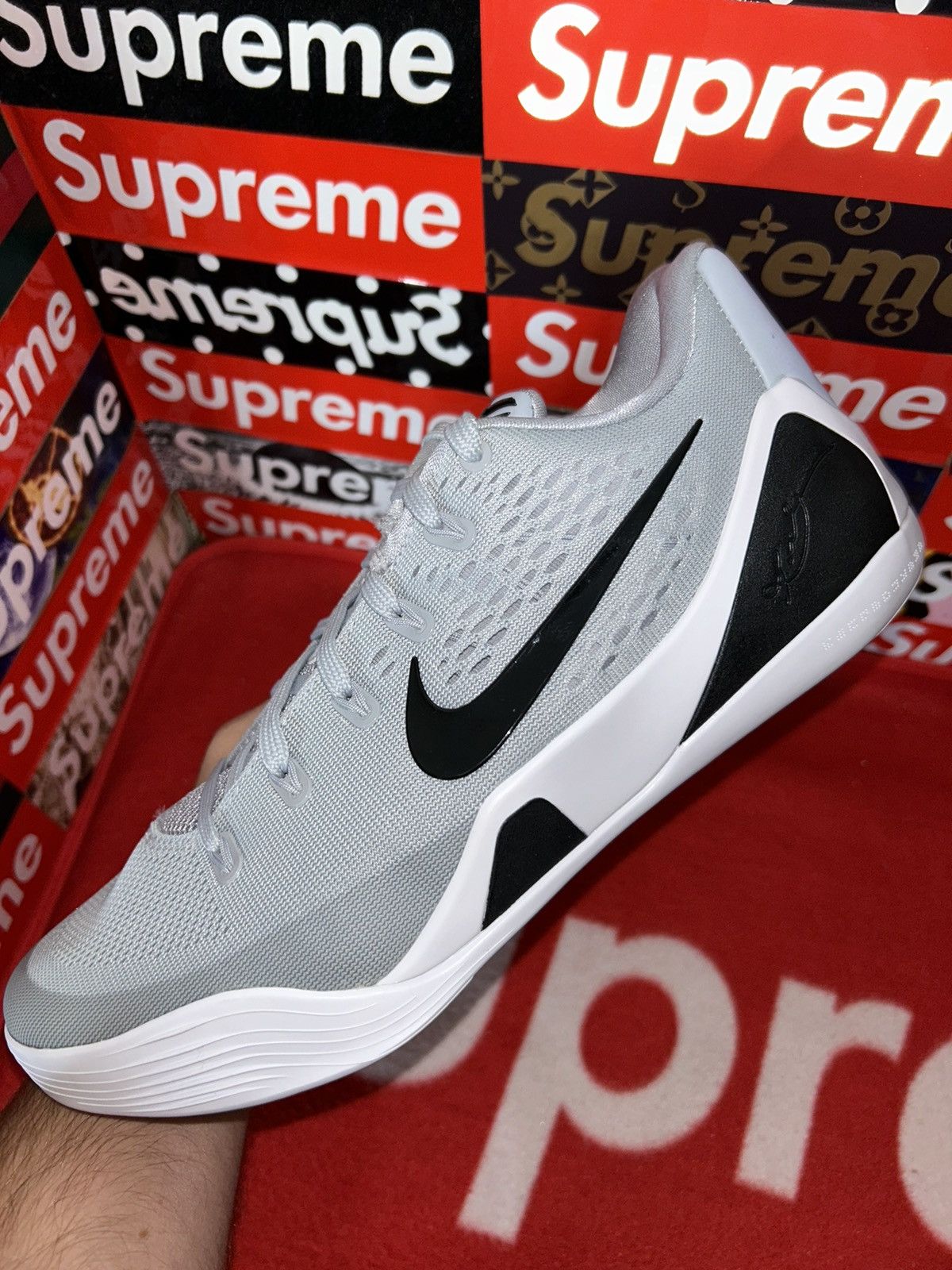 Nike Nike Kobe 9 EM Protro TB P Wolf Grey IH5095-001 size 10.5 Size US 10.5 / EU 43-44 - 6 Thumbnail