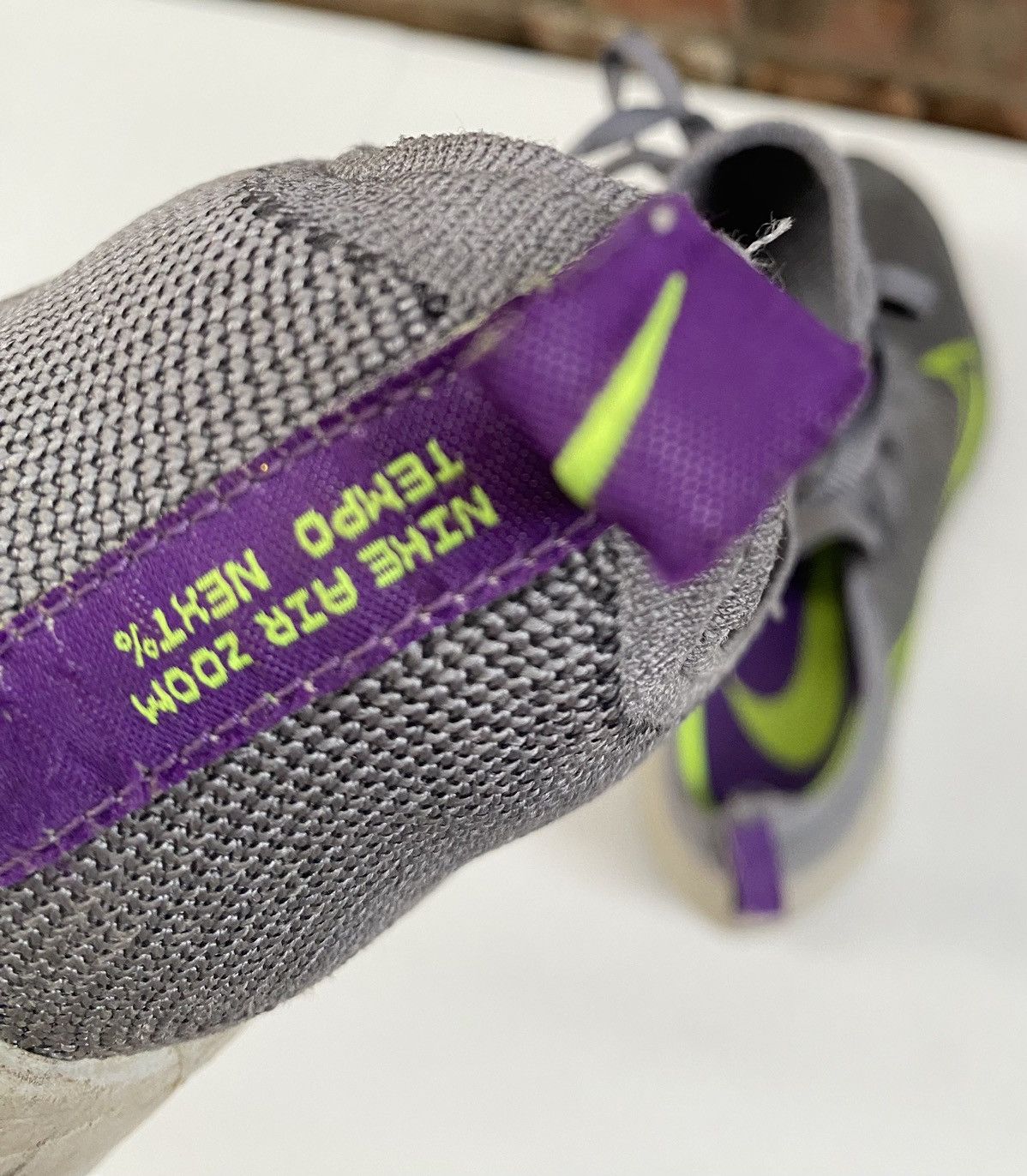 Nike Nike Air Zoom Tempo Next% FK Particle Grey Volt 11 M Size US 11 / EU 44 - 12 Thumbnail