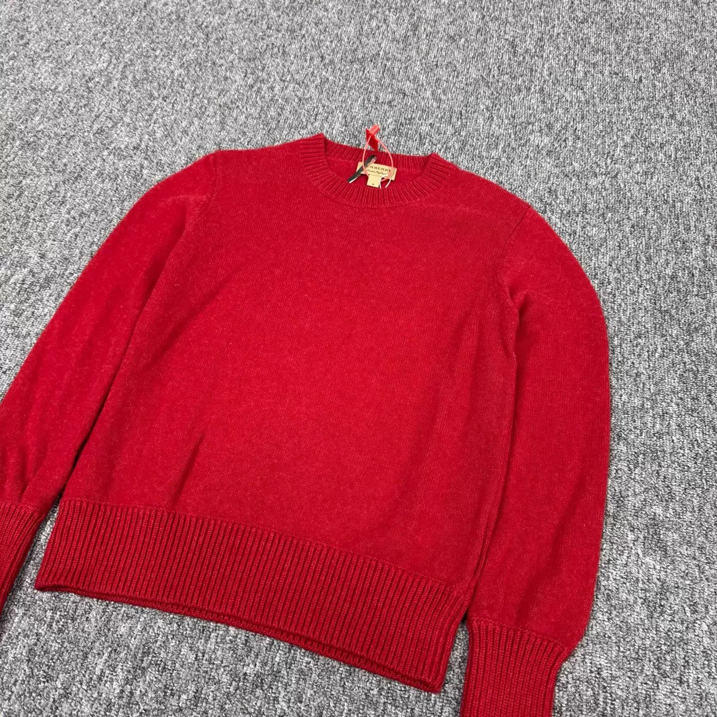 Burberry Burberry Red Horseferry Embroidered Wool Sweater M 99New Size M / US 6-8 / IT 42-44 - 4 Thumbnail