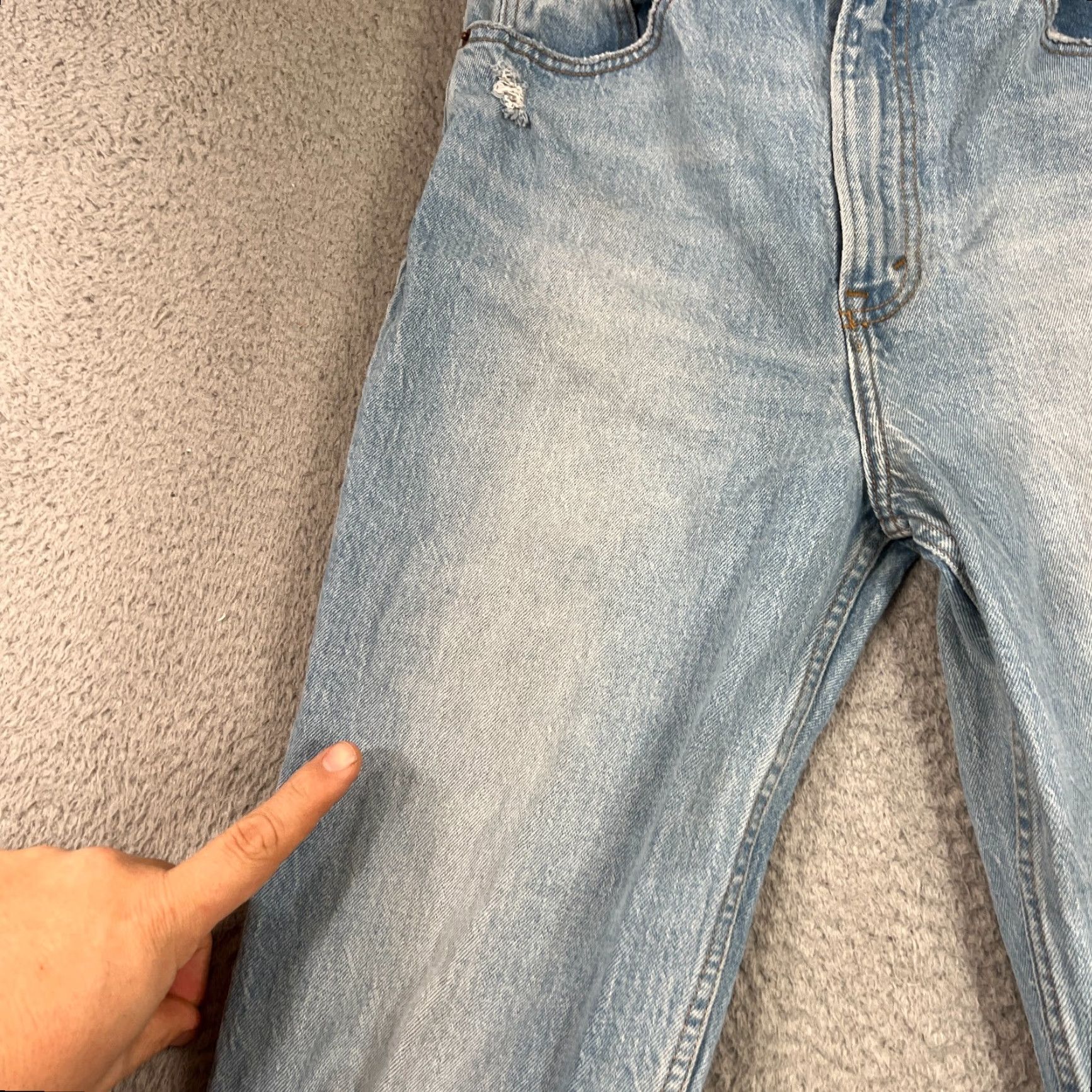 Abercrombie & Fitch Abercrombie & Fitch Ultra High Rise Kick Flare Distressed Raw Hem Jean Size 27/4 Size 27" / US 4 / IT 40 - 5 Thumbnail