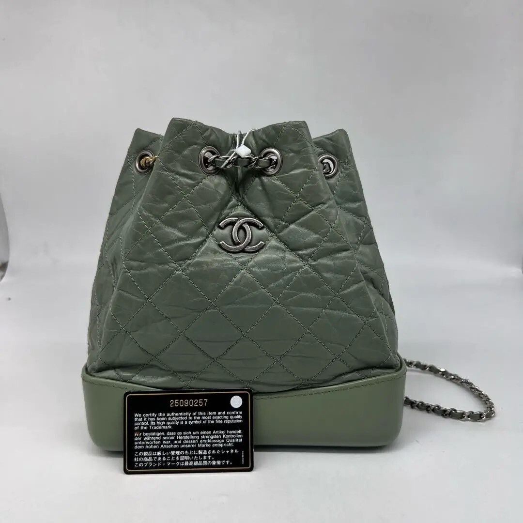 Chanel Pre-loved Bag Very good condition Size ONE SIZE - 1 Thumbnail