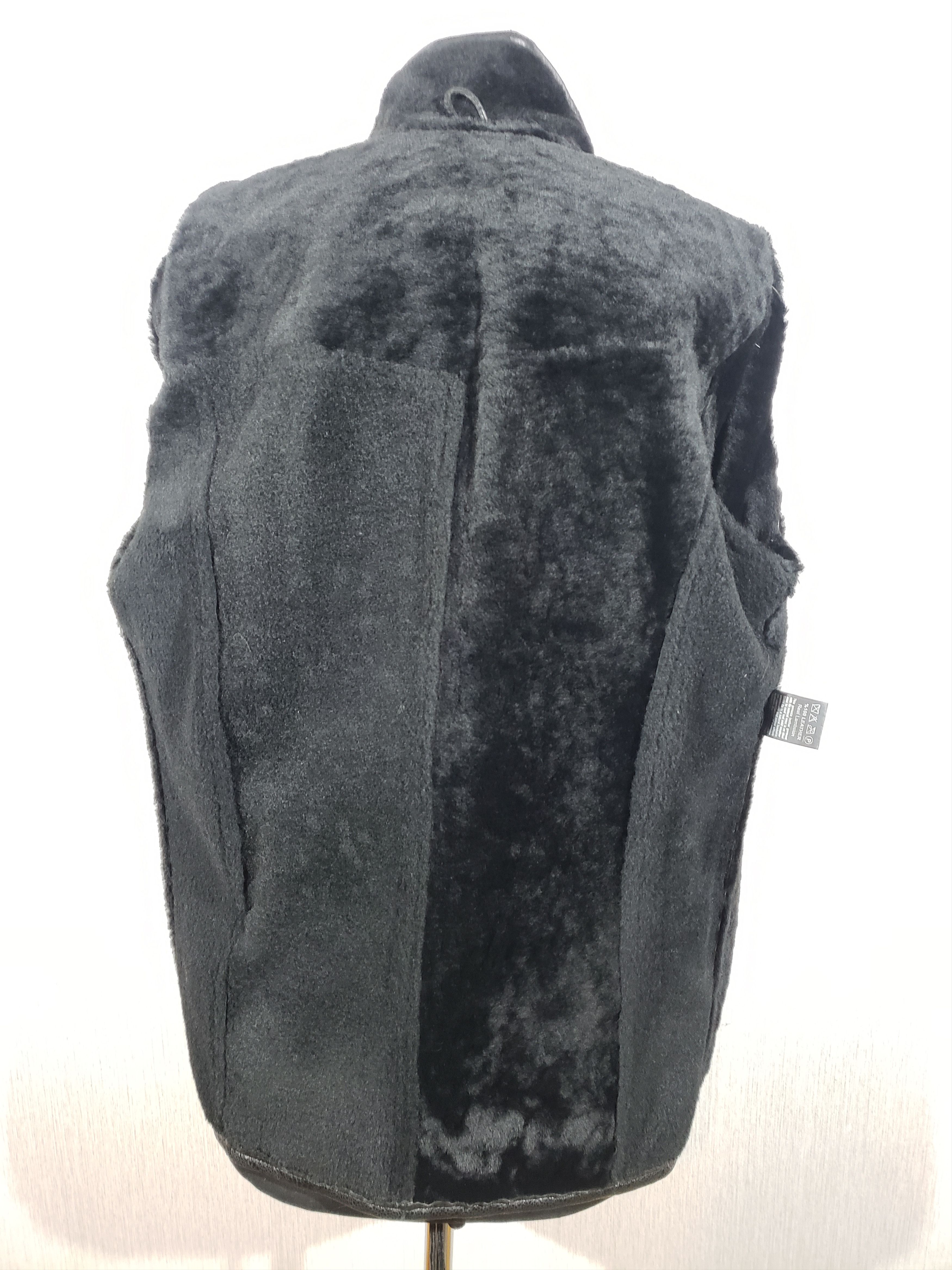 Other Wonderful men's black sheepskin coat with a metal zipper. Size US L / EU 52-54 / 3 - 7 Thumbnail