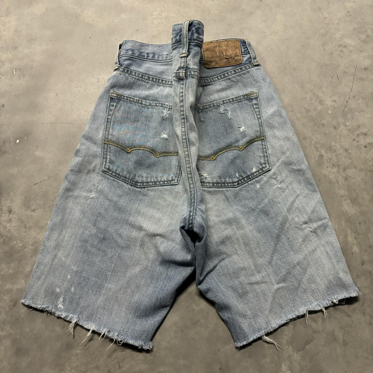 Japanese Brand × Vintage Crazy Vintage Y2K/2000s Grunge Light Wash Distressed Denim Jean Shorts Jorts! Size US 34 / EU 50 - 4 Thumbnail