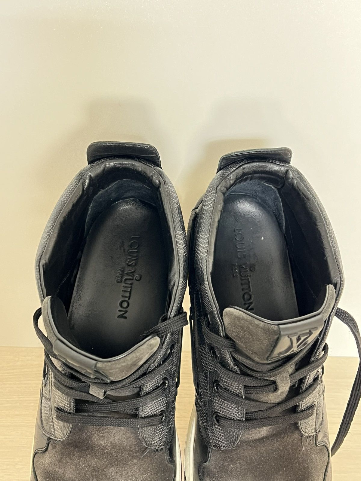 Louis Vuitton Louis Vuitton Damier Graphite Leather Mid-Top Sneaker Size US 10 / EU 43 - 16 Thumbnail
