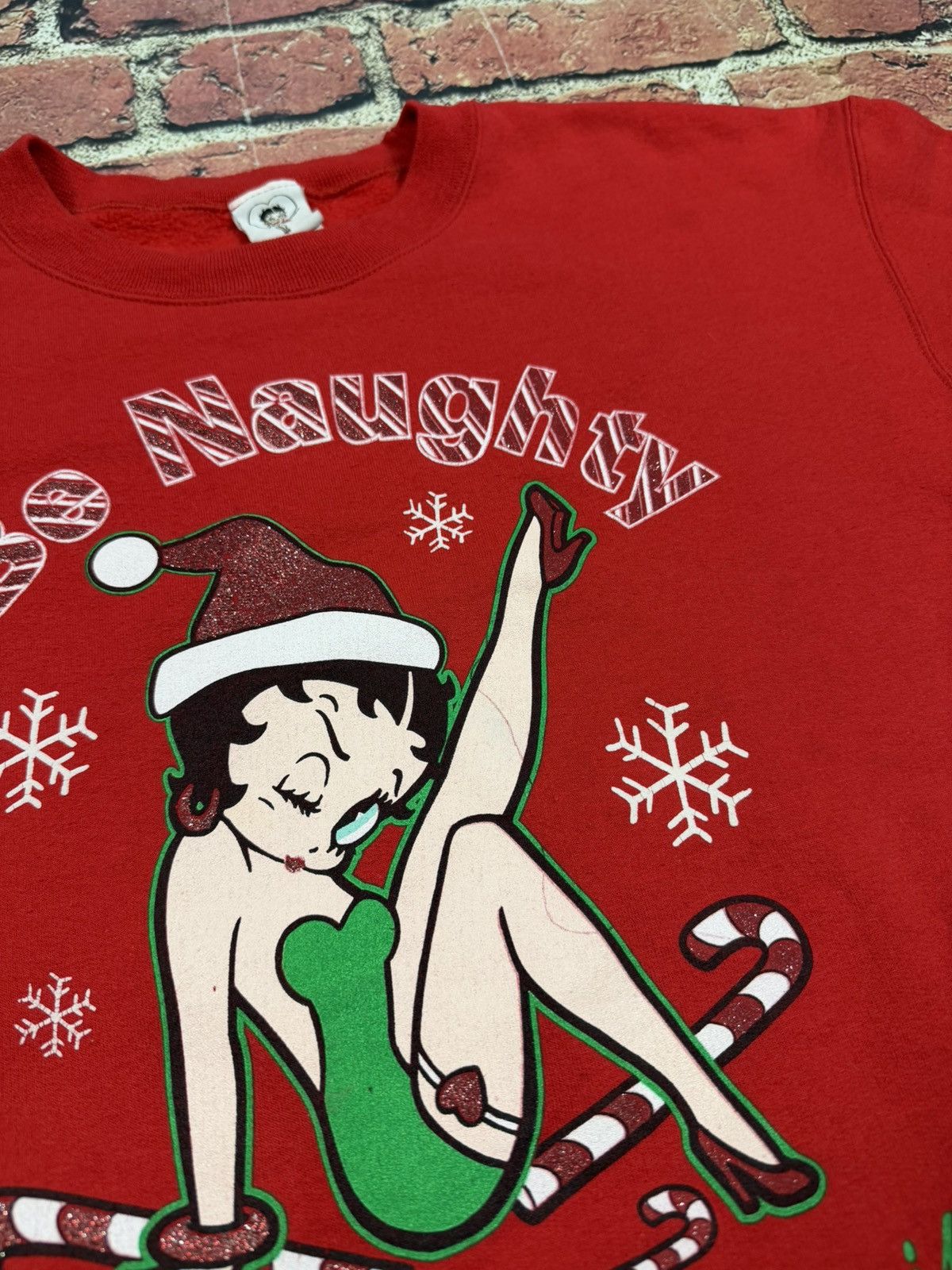 Vintage Vintage Betty Boop Be Naughty Sweatshirt Christmas Fleece Size US L / EU 52-54 / 3 - 9 Thumbnail