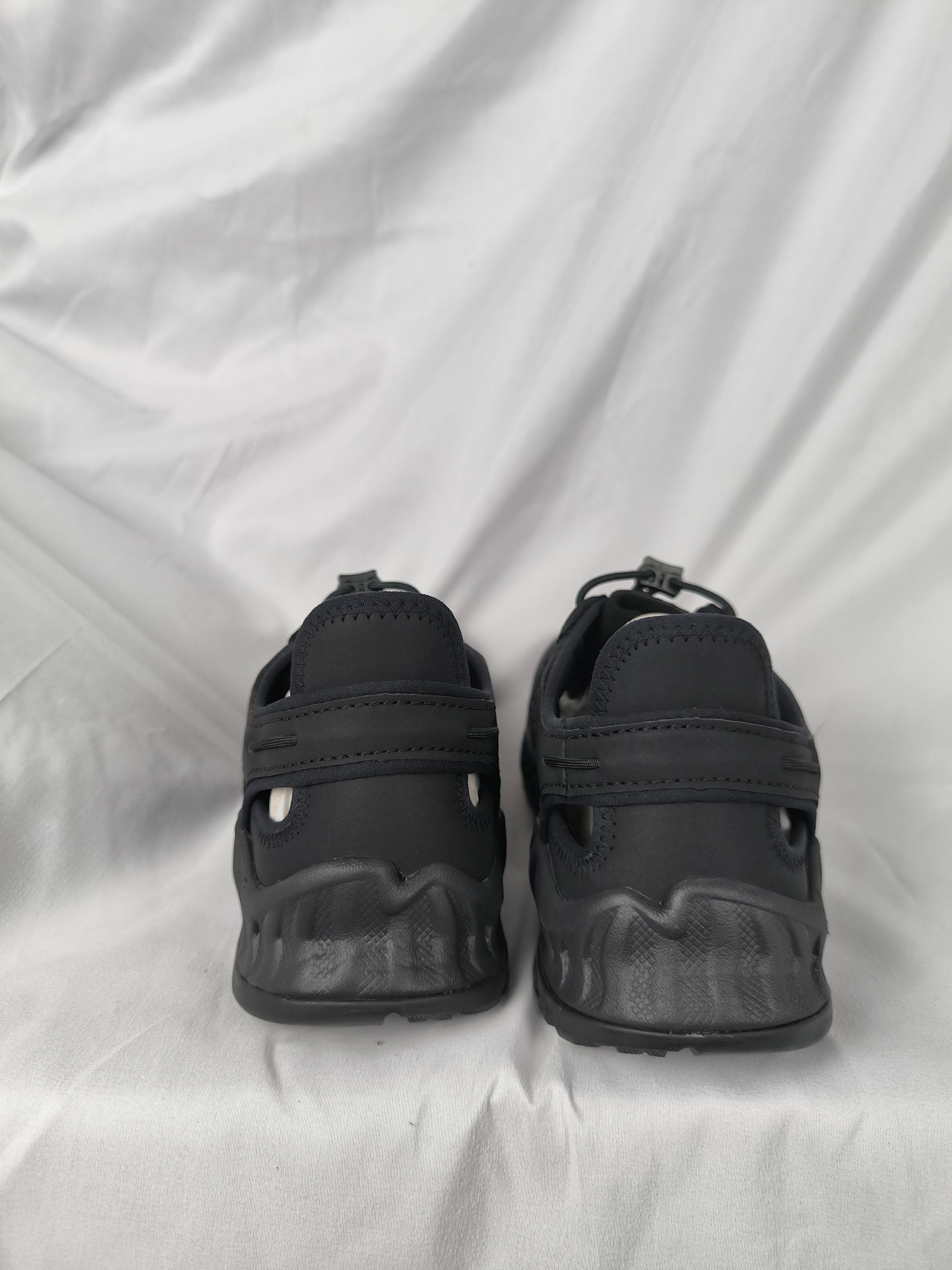 KEEN Uneek NXIS Size US 10 / EU 43 - 18 Thumbnail