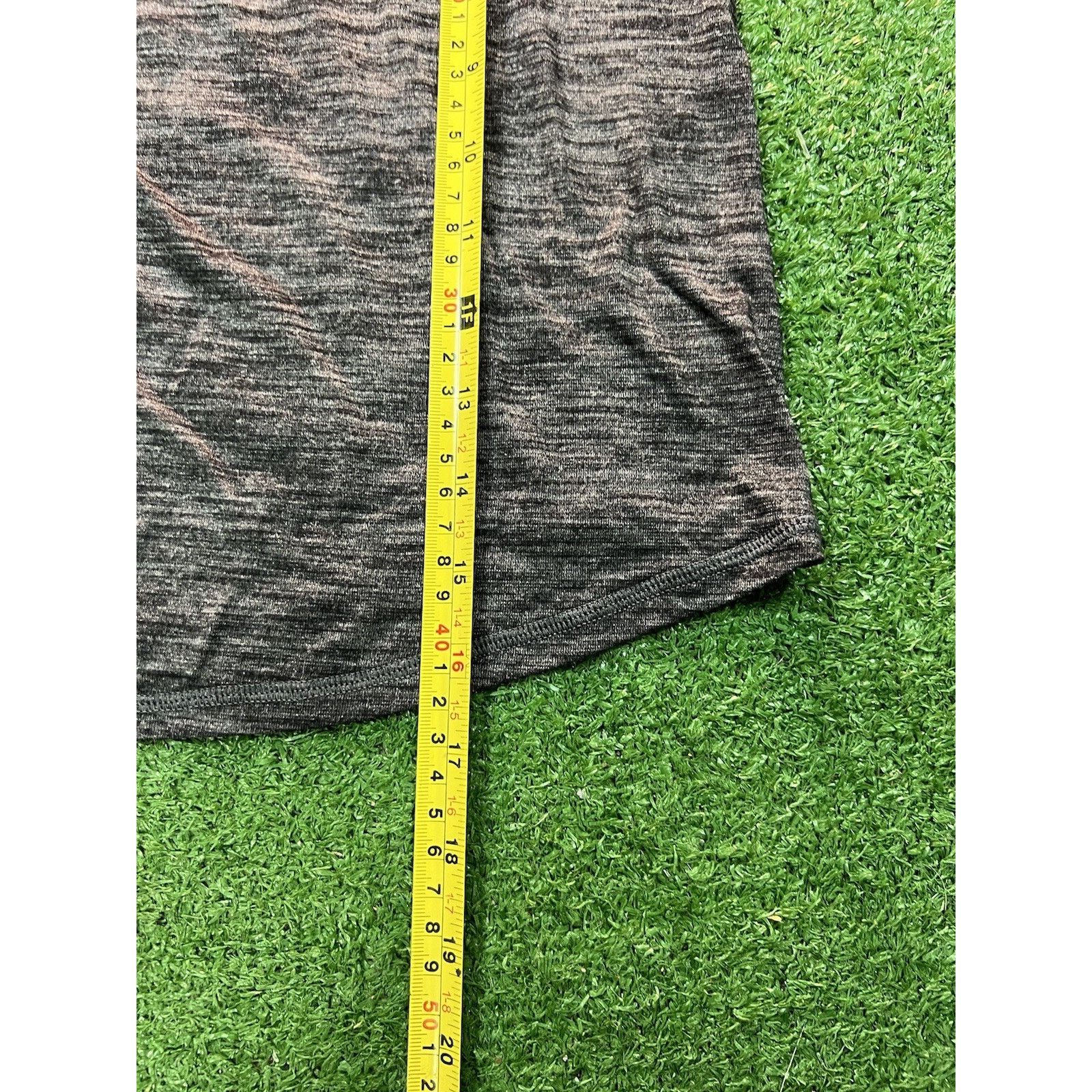 Lululemon Lululemon Gray Swiftly Tech Tank Top 2.0 Womens Size 6 Size S / US 4 / IT 40 - 4 Thumbnail