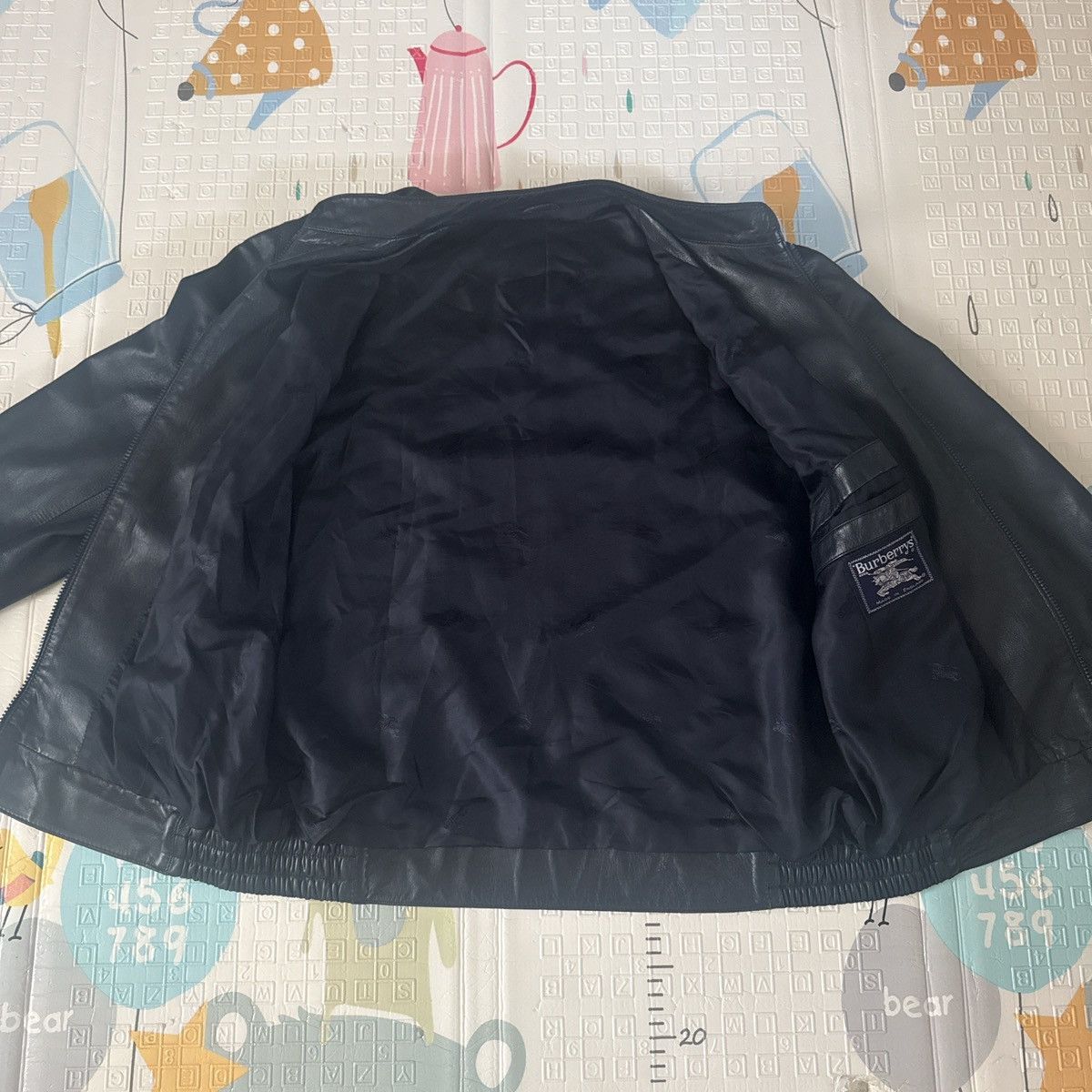 Burberry Burberry vintage leather jacket Size US M / EU 48-50 / 2 - 2 Thumbnail