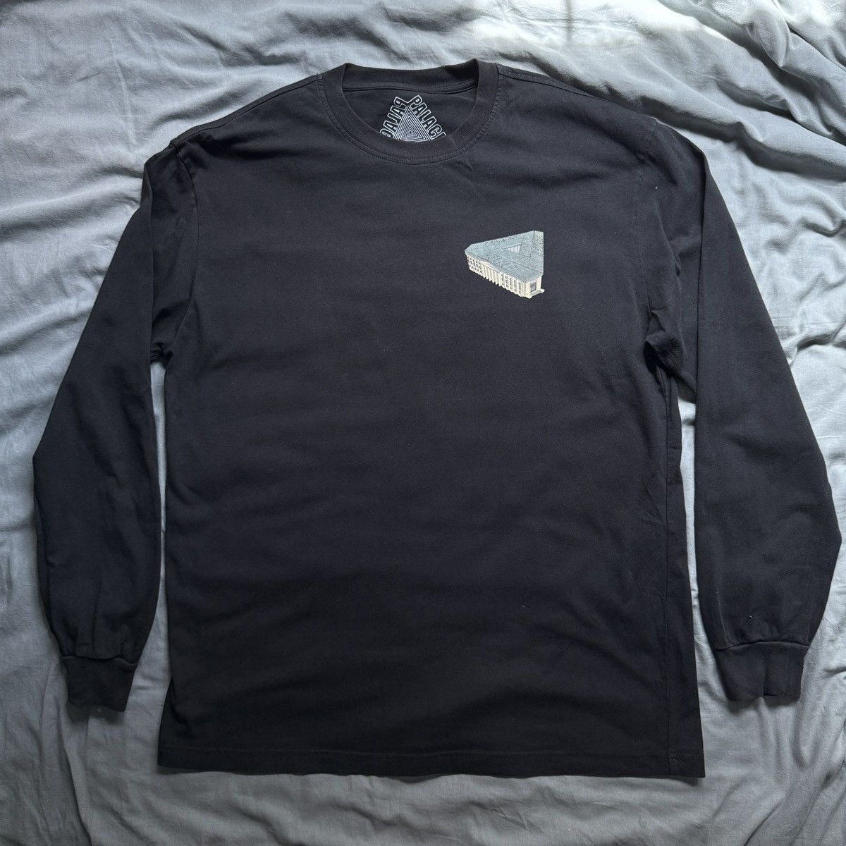 Palace (L) Palace Palazzo L/S Tee Size US L / EU 52-54 / 3 - 3 Thumbnail