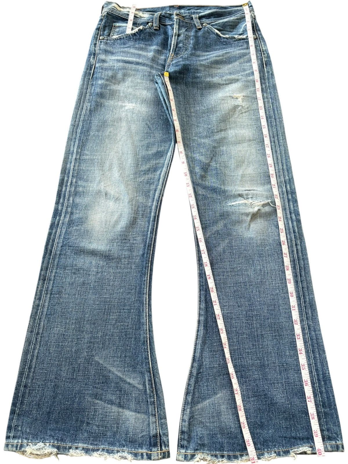 Levi's Vintage 90s Levis 707 Selvedge Distress Flare Jeans Size 30" / US 8 / IT 44 - 8 Thumbnail